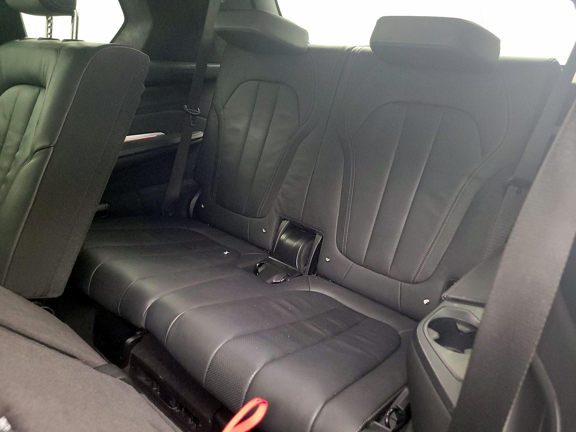 Thumbnail: 2020 BMW X7 - 20