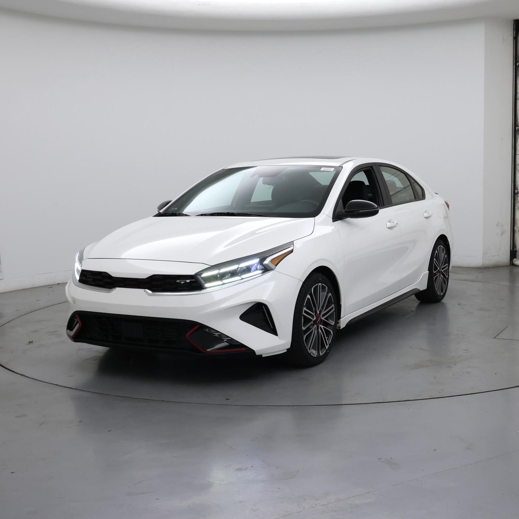 Thumbnail: 2023 Kia Forte - 4