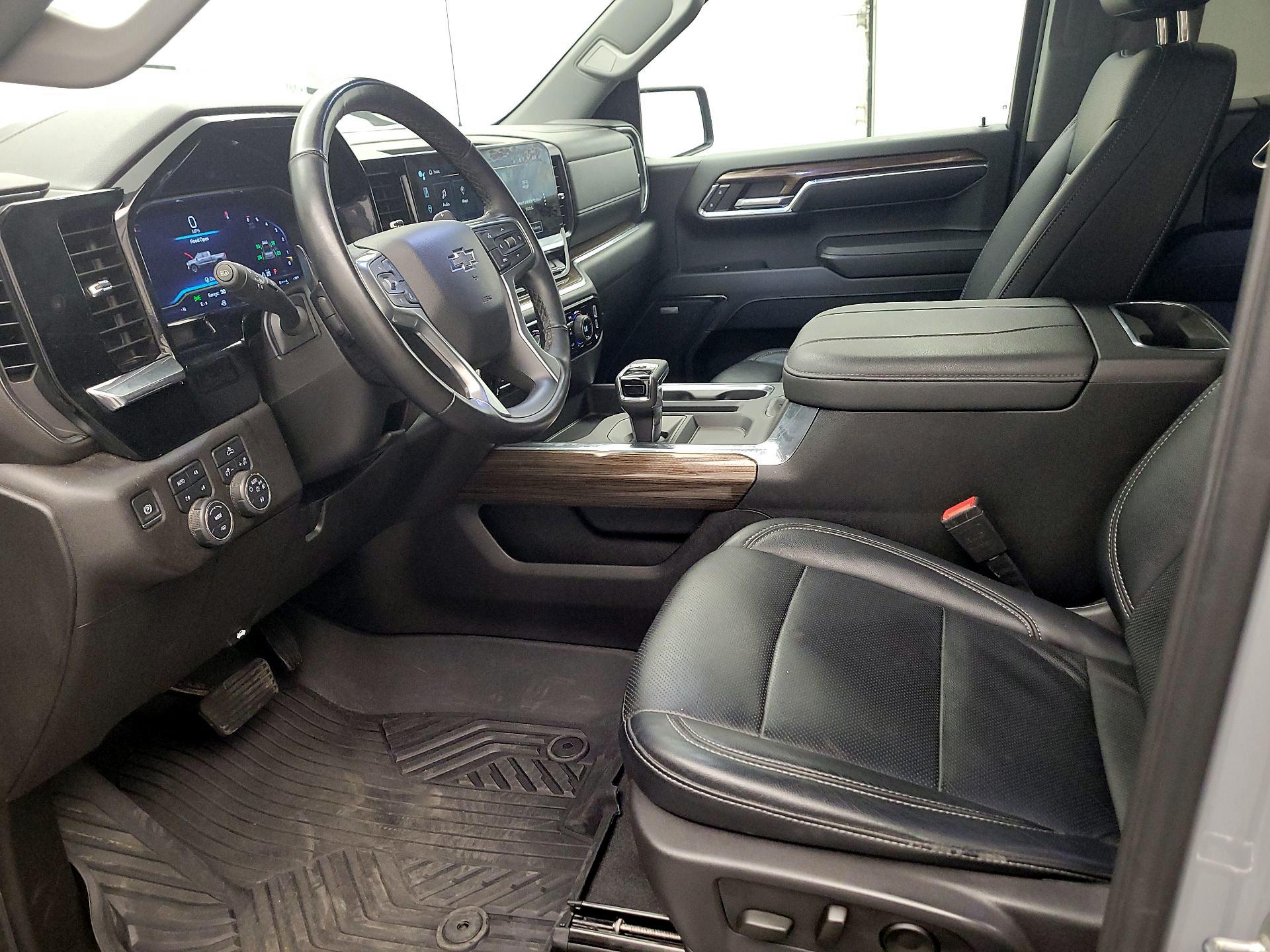 Thumbnail: 2024 Chevrolet Silverado 1500 - 11