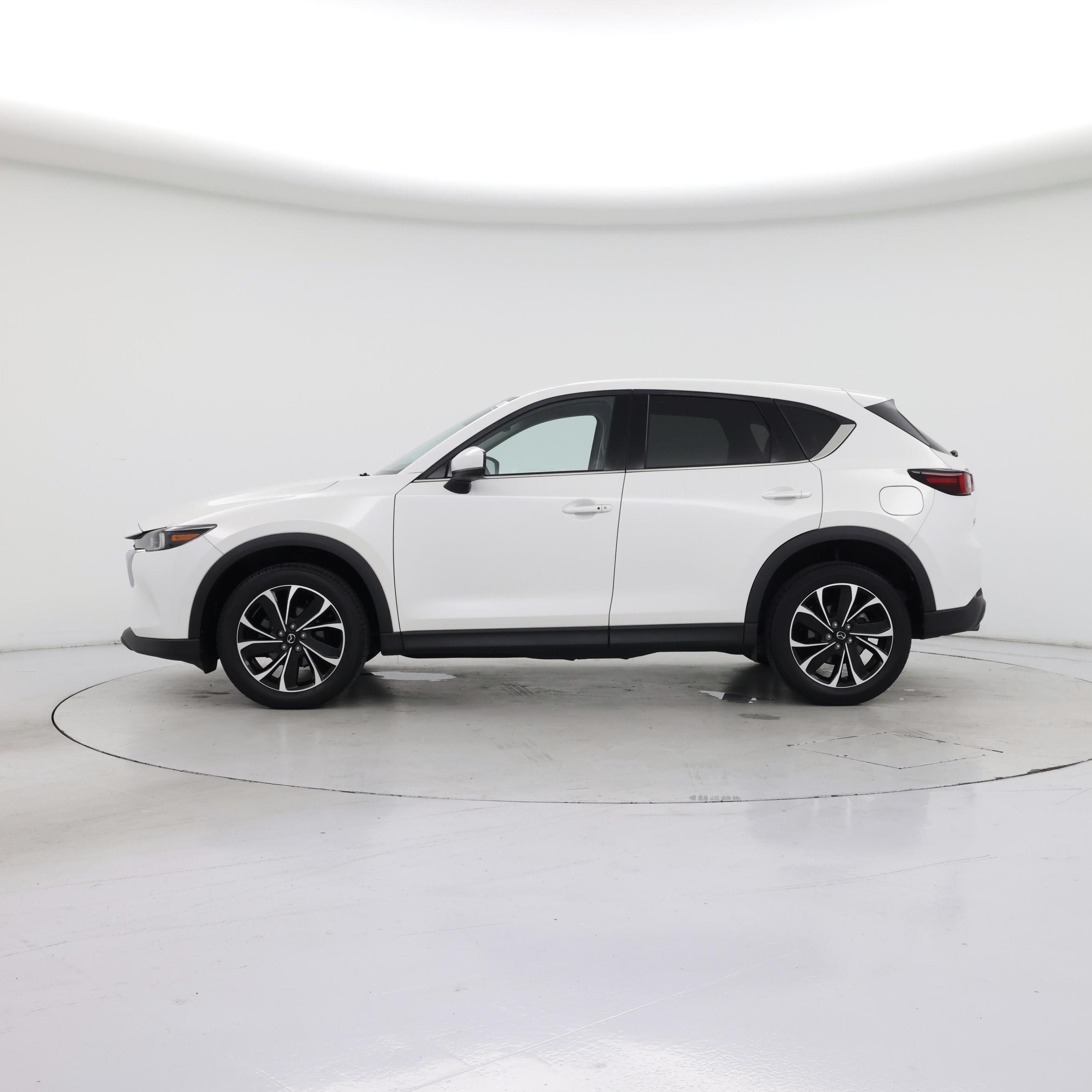 Thumbnail: 2023 Mazda CX-5 - 3