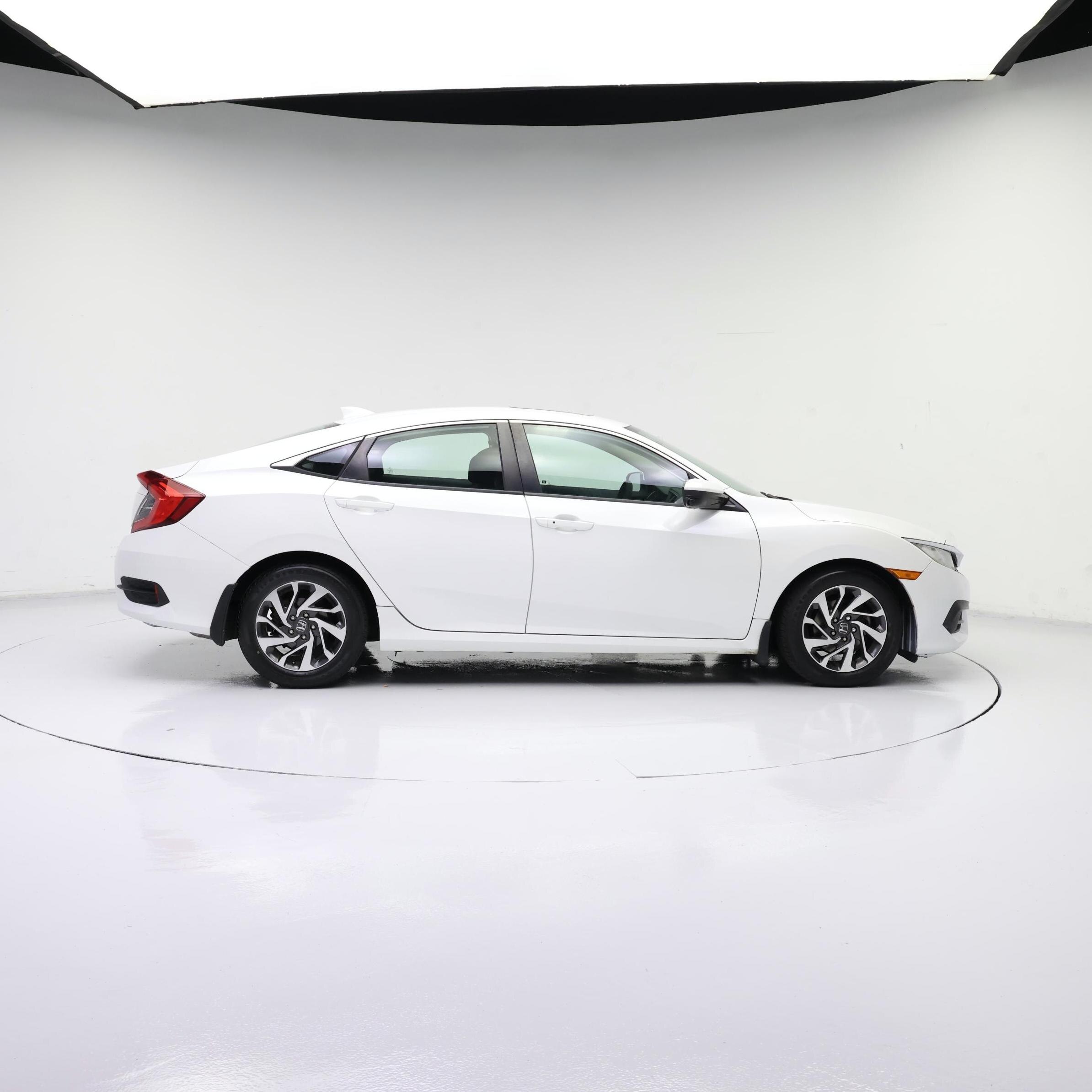 Thumbnail: 2017 Honda Civic - 7