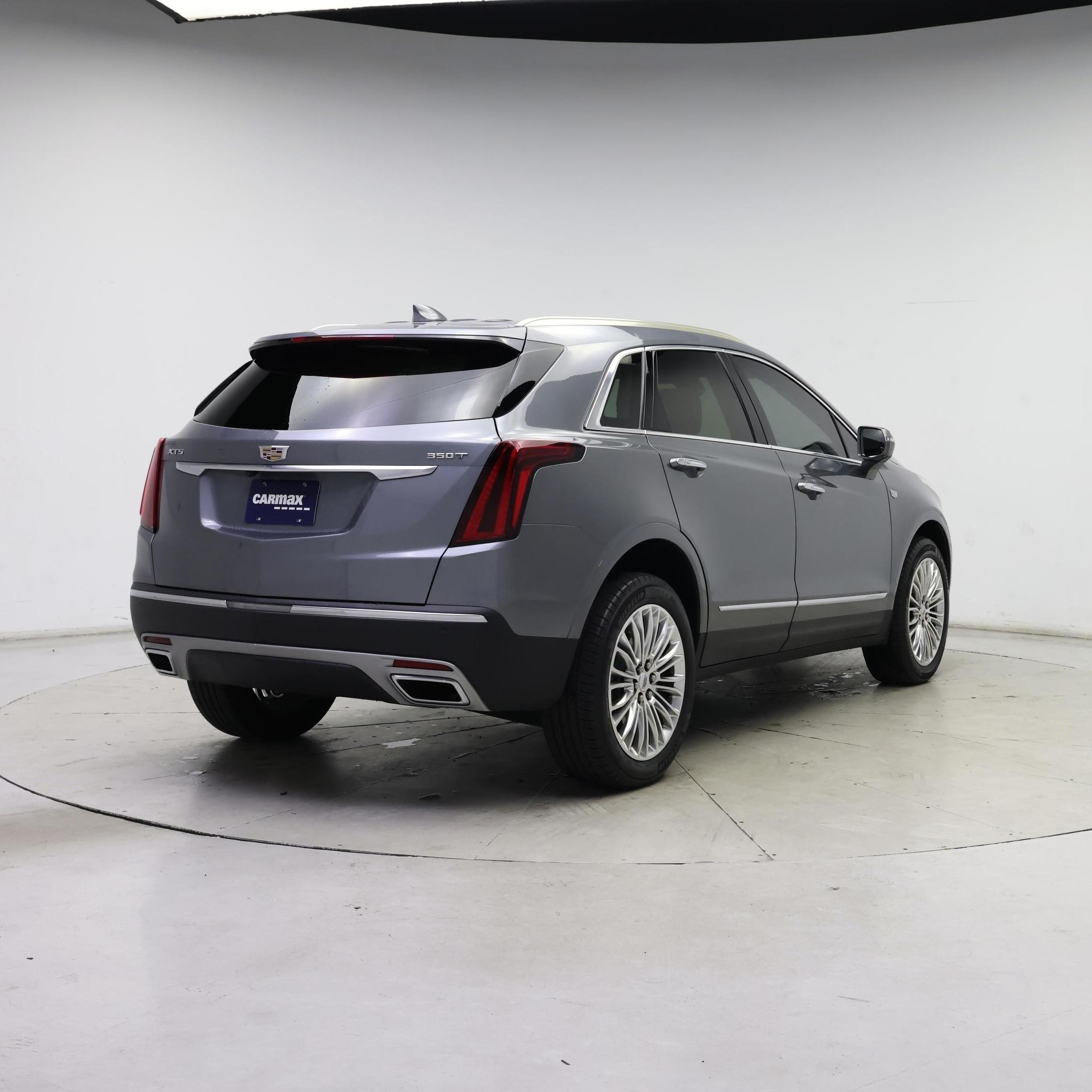 Thumbnail: 2020 Cadillac XT5 - 8