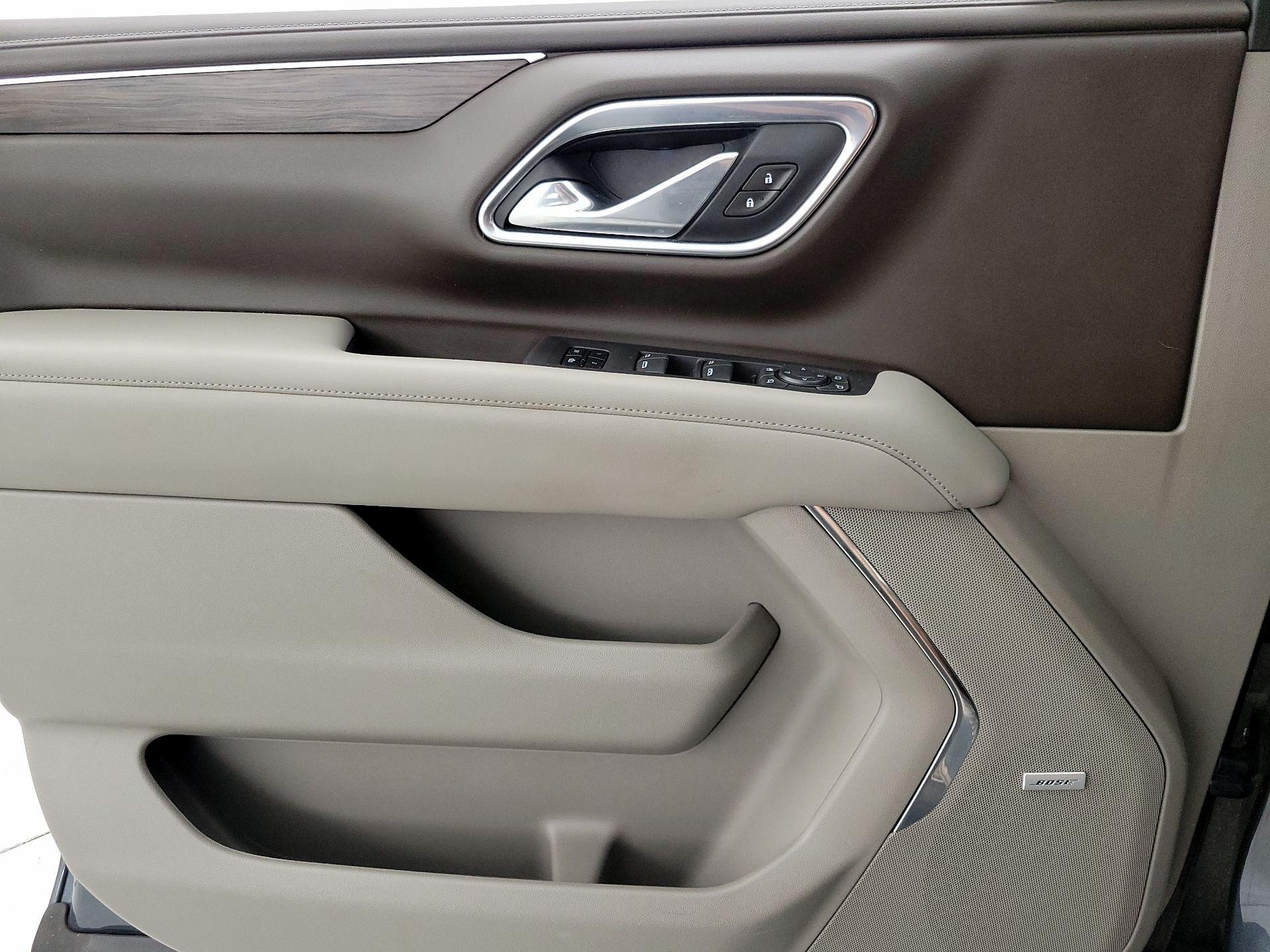 Thumbnail: 2021 Chevrolet Suburban - 12