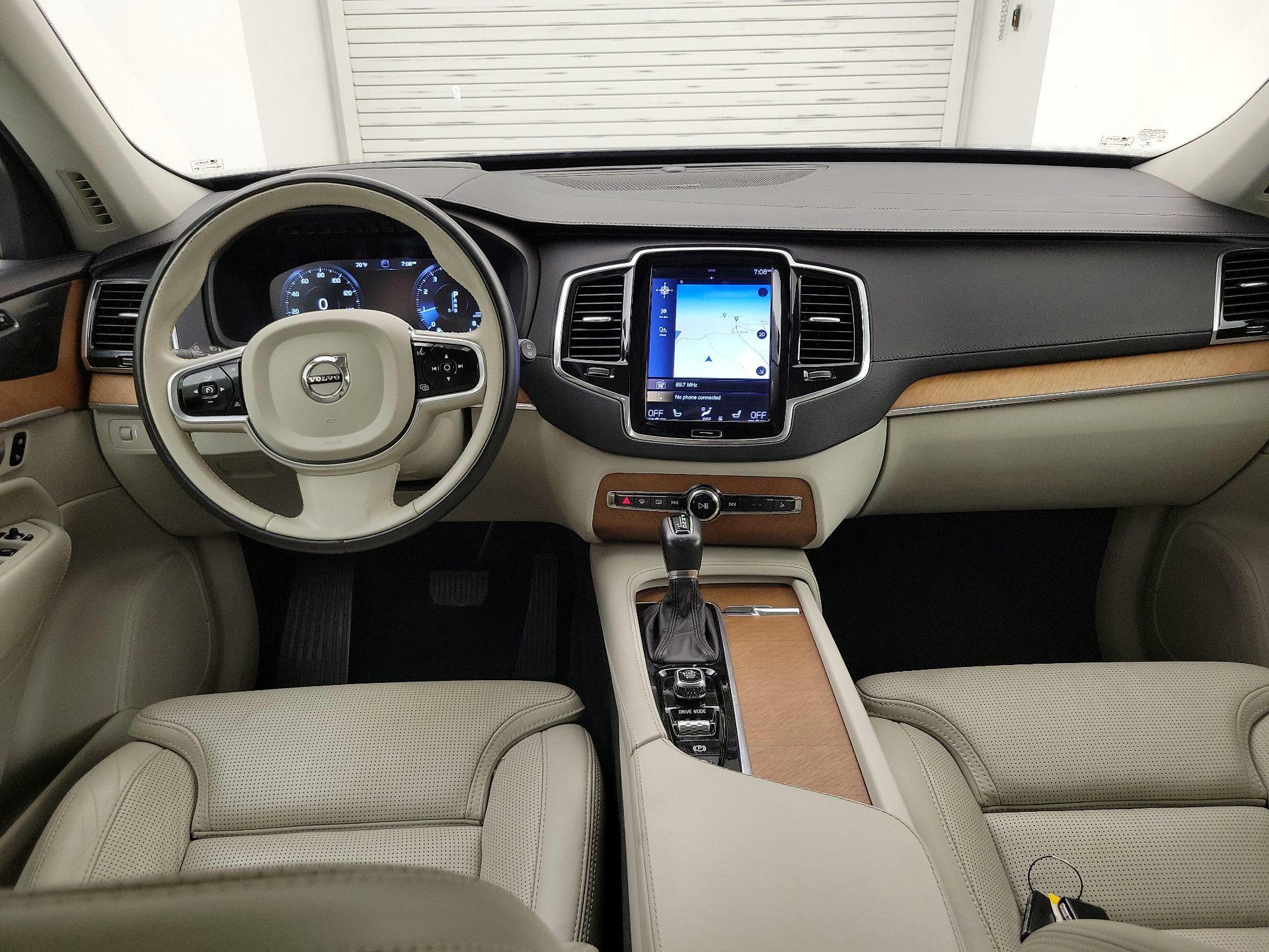 Thumbnail: 2019 Volvo XC90 - 9