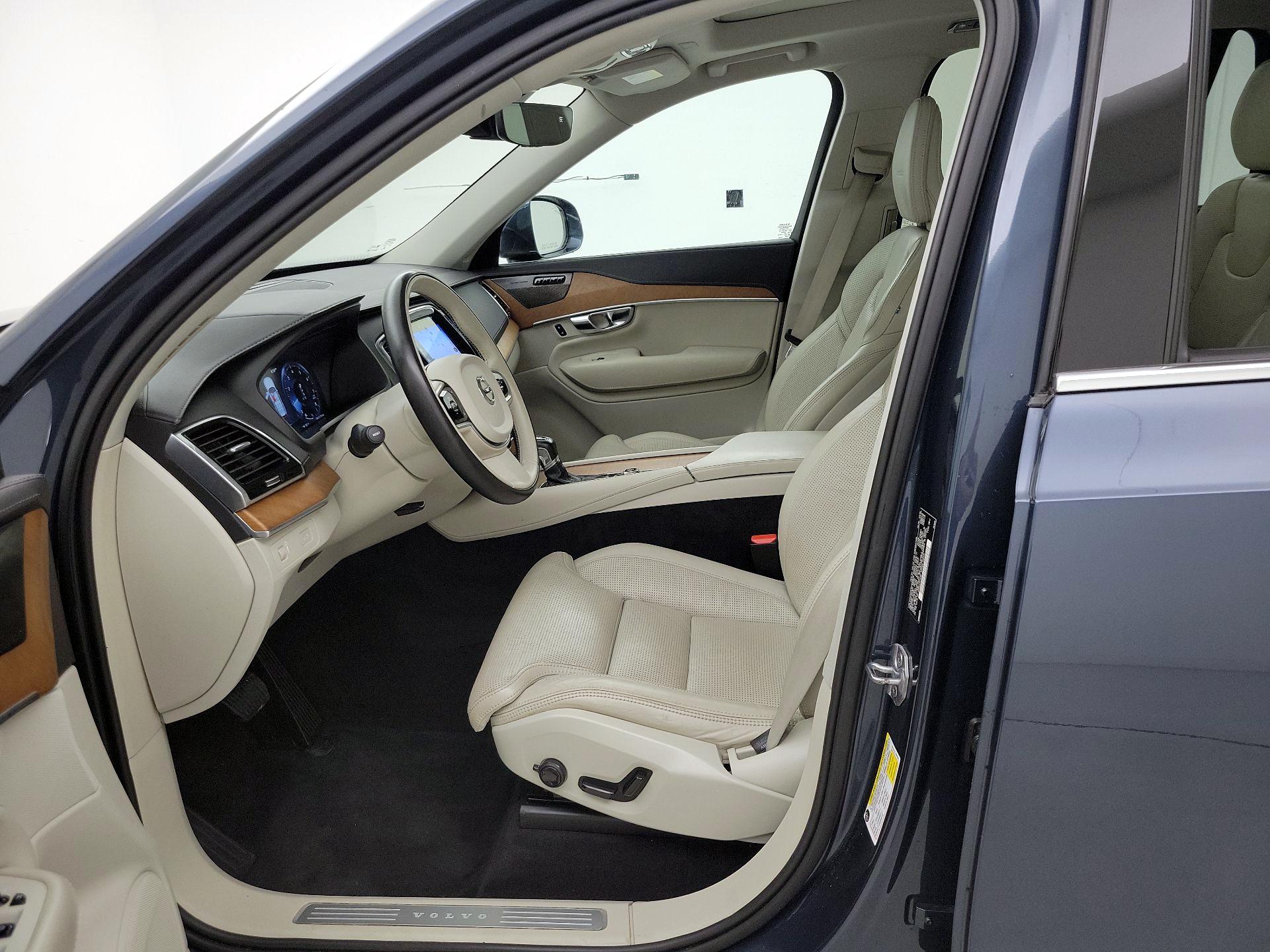 Thumbnail: 2019 Volvo XC90 - 11