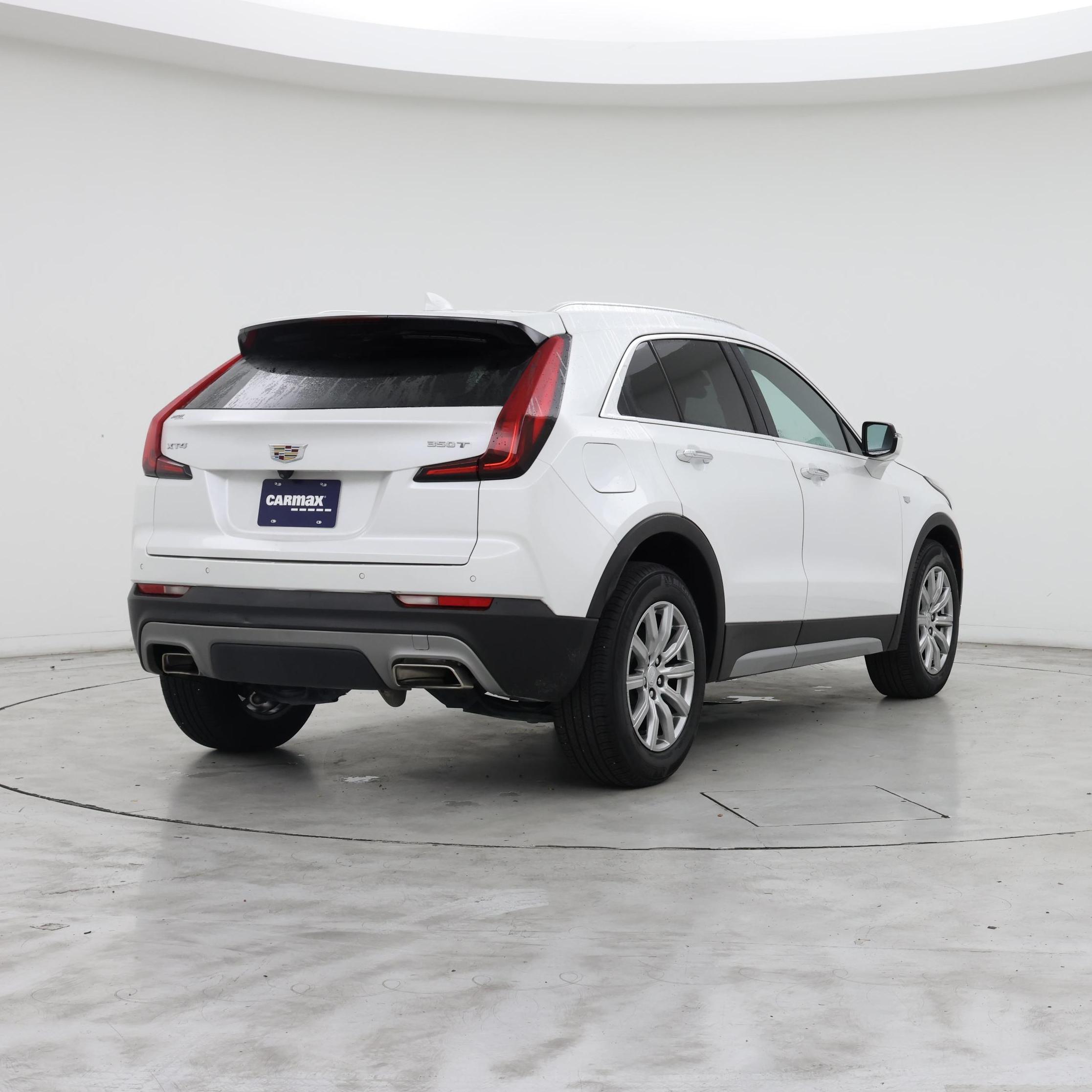 Thumbnail: 2023 Cadillac XT4 - 8