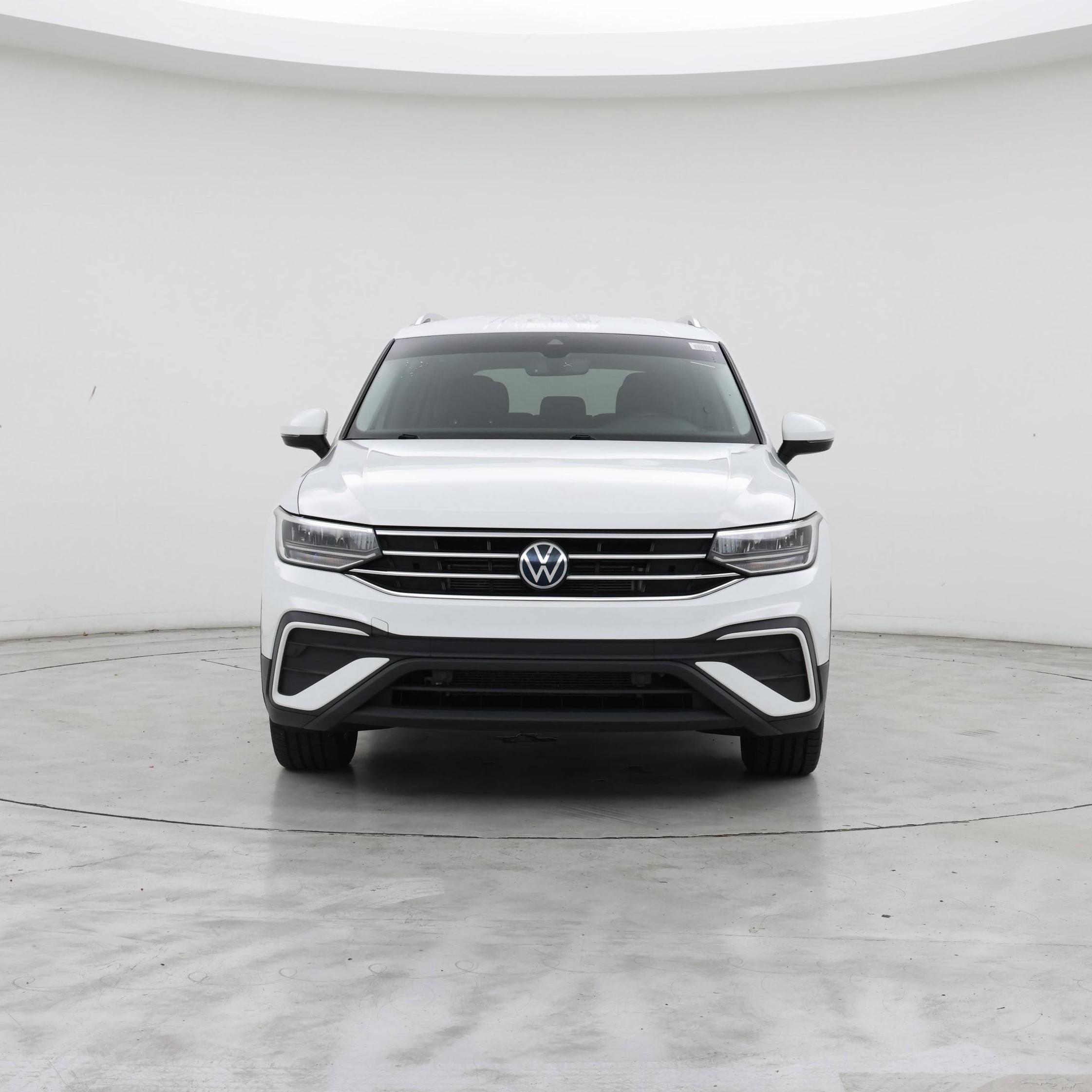 Thumbnail: 2022 Volkswagen Tiguan - 5