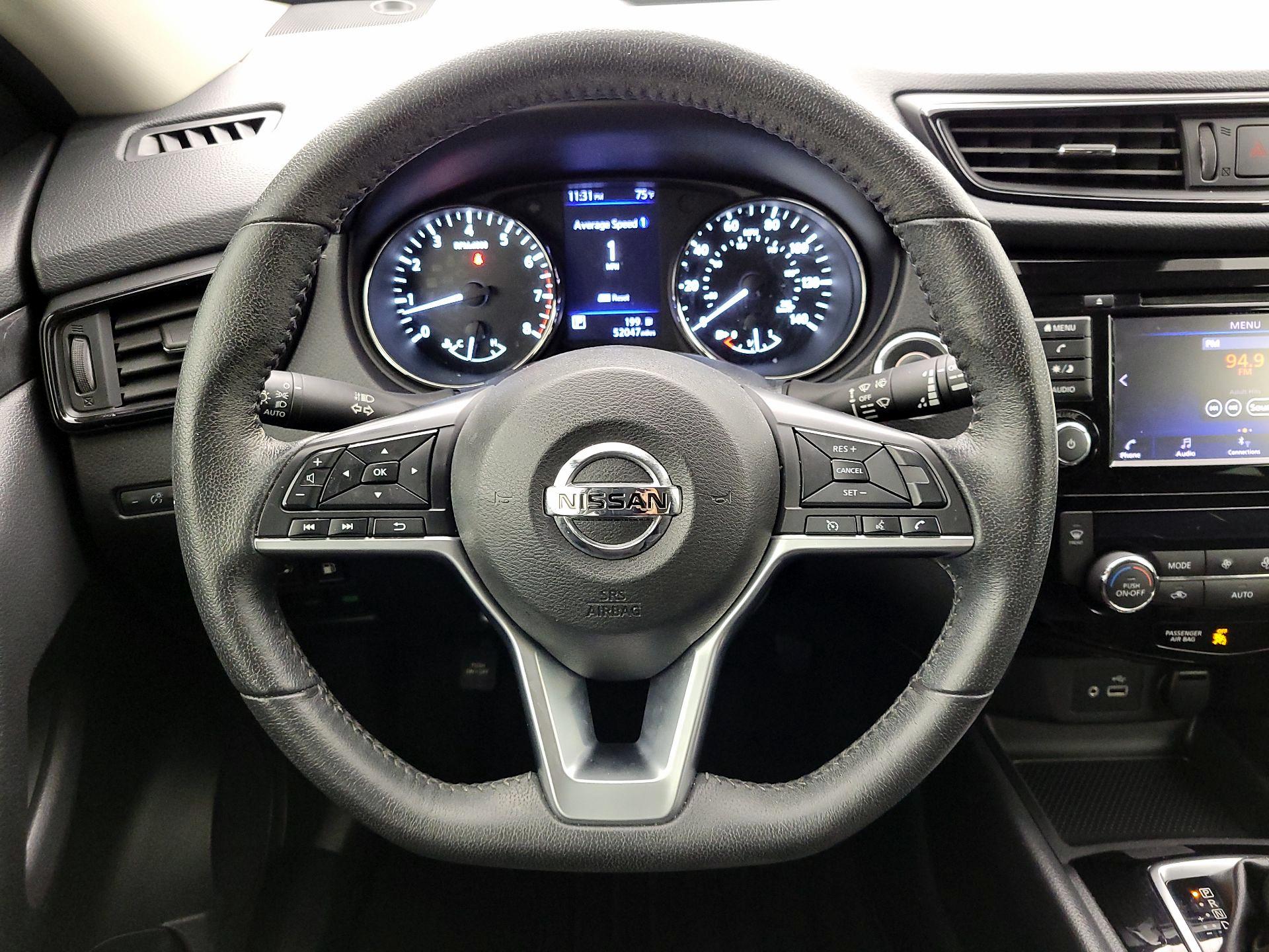Thumbnail: 2020 Nissan Rogue - 10
