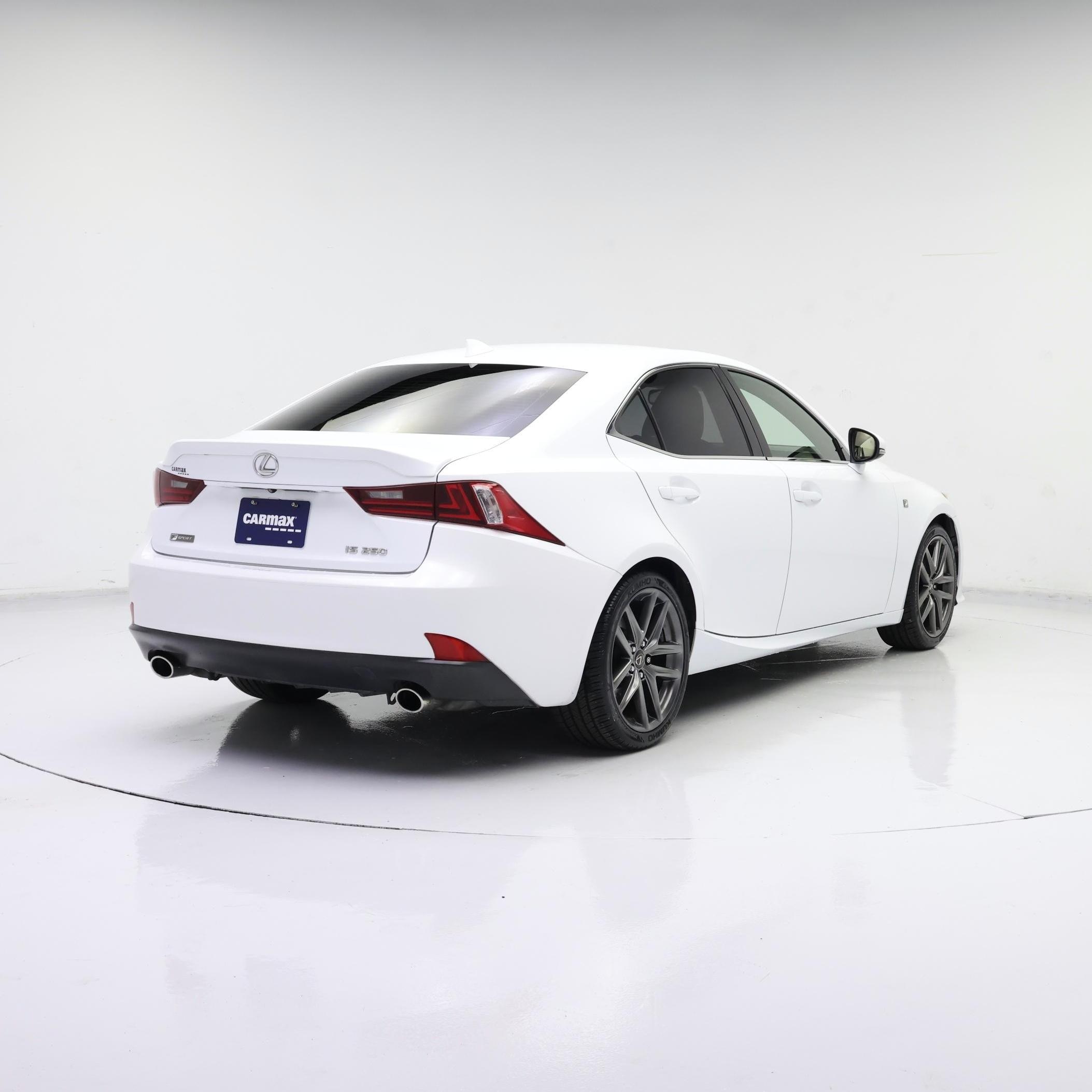 Thumbnail: 2015 Lexus IS - 8