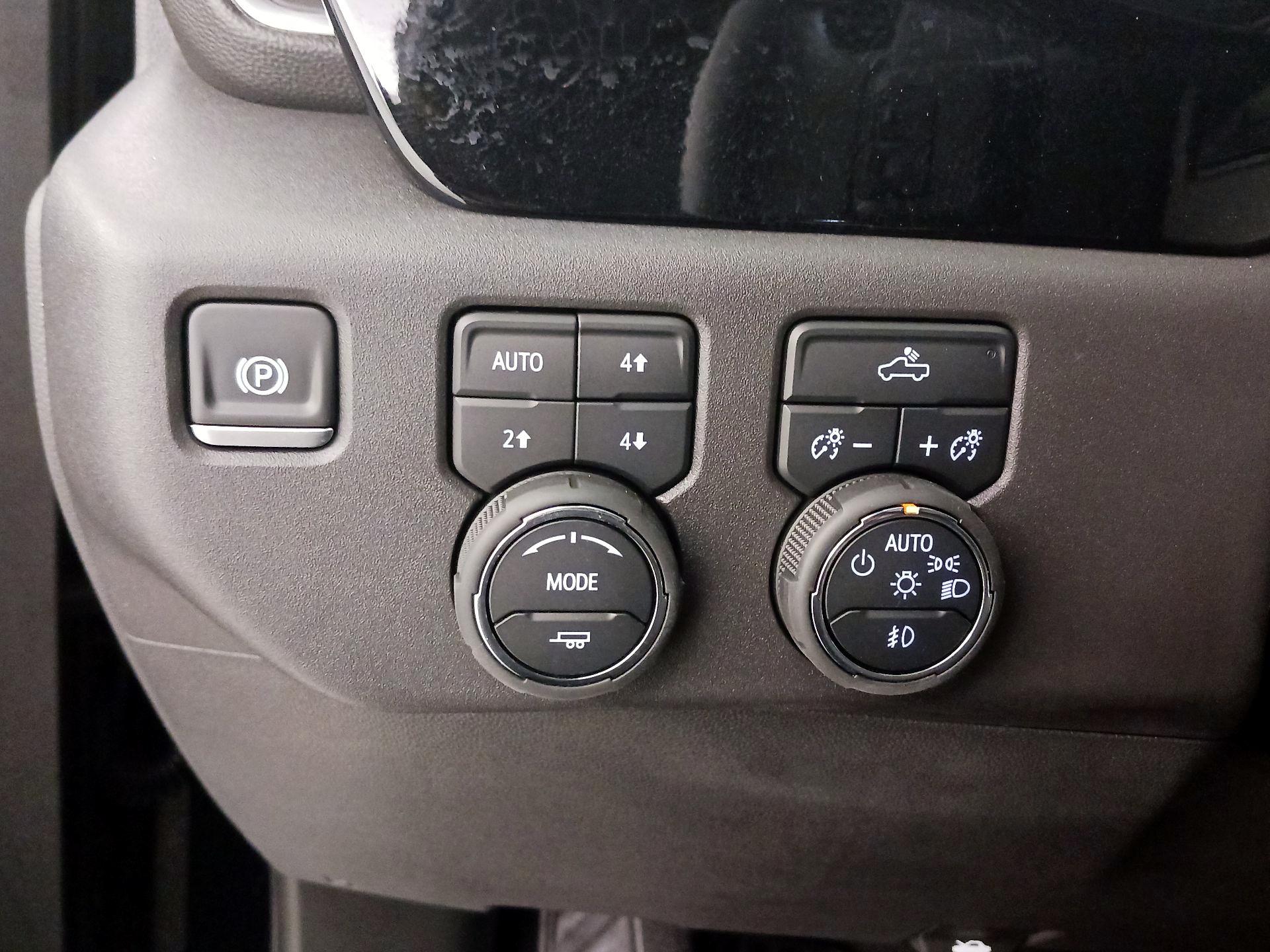 Thumbnail: 2025 Chevrolet Silverado 1500 - 13