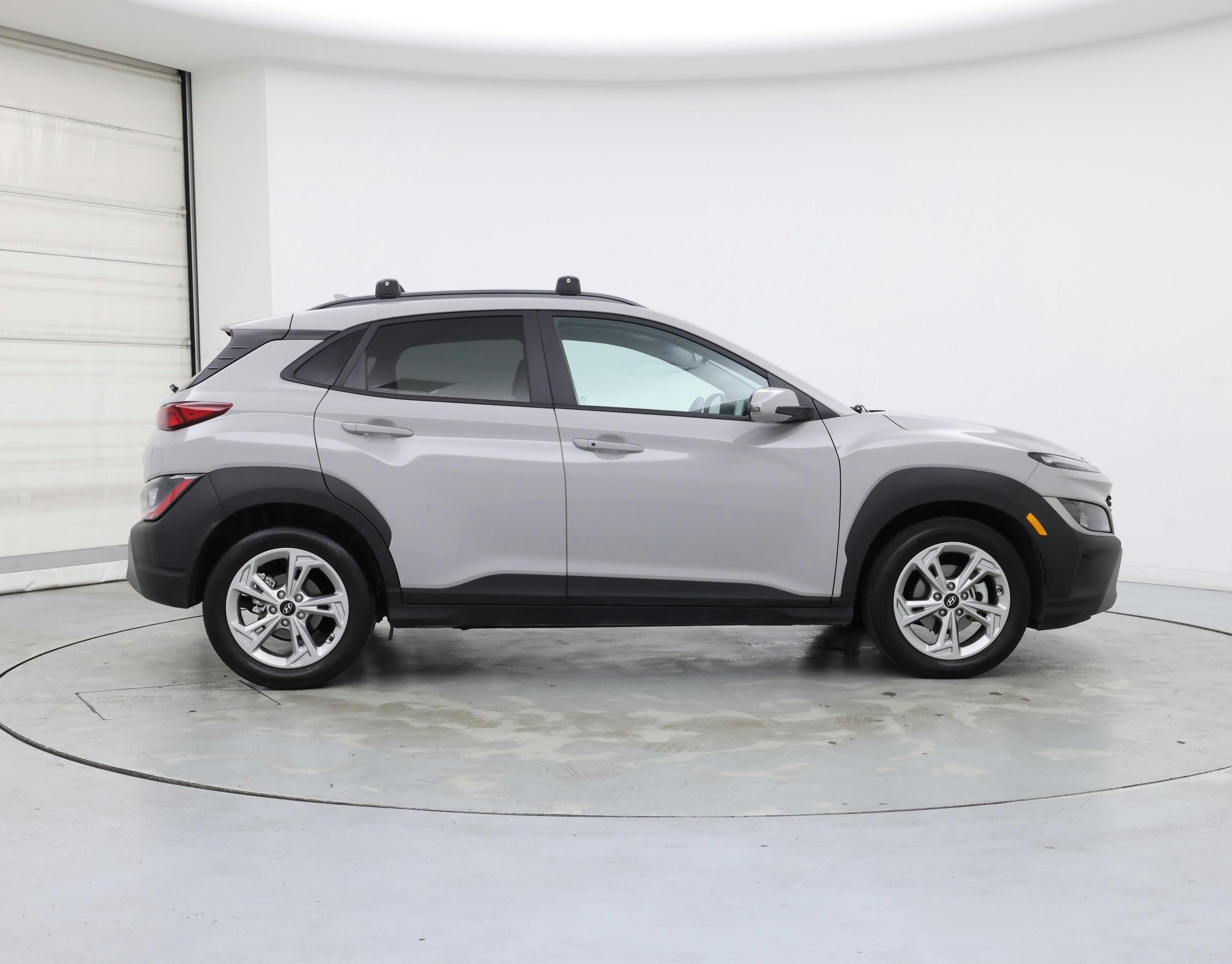 Thumbnail: 2022 Hyundai Kona - 7