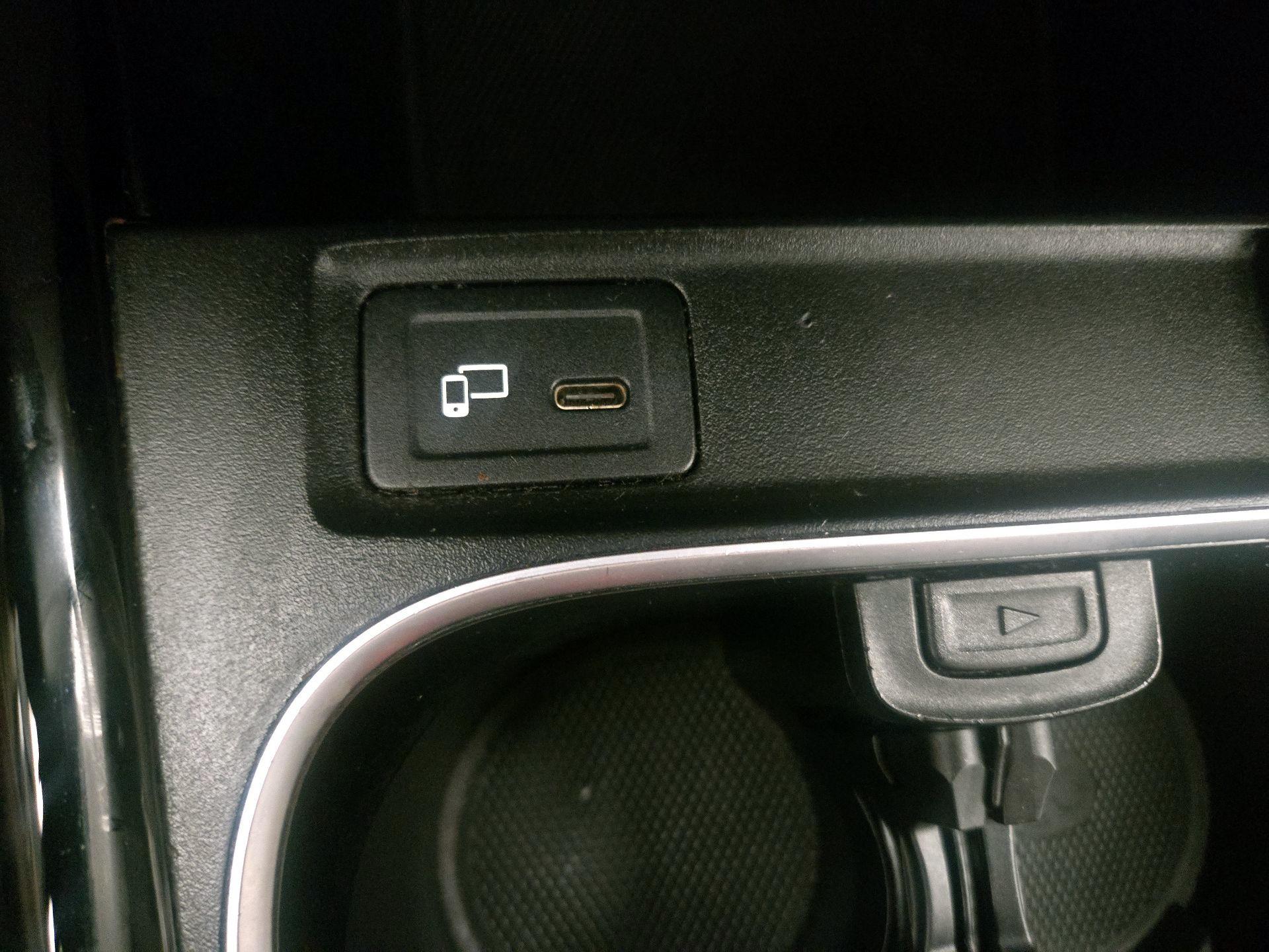 Thumbnail: 2023 Mercedes-Benz CLA - 18