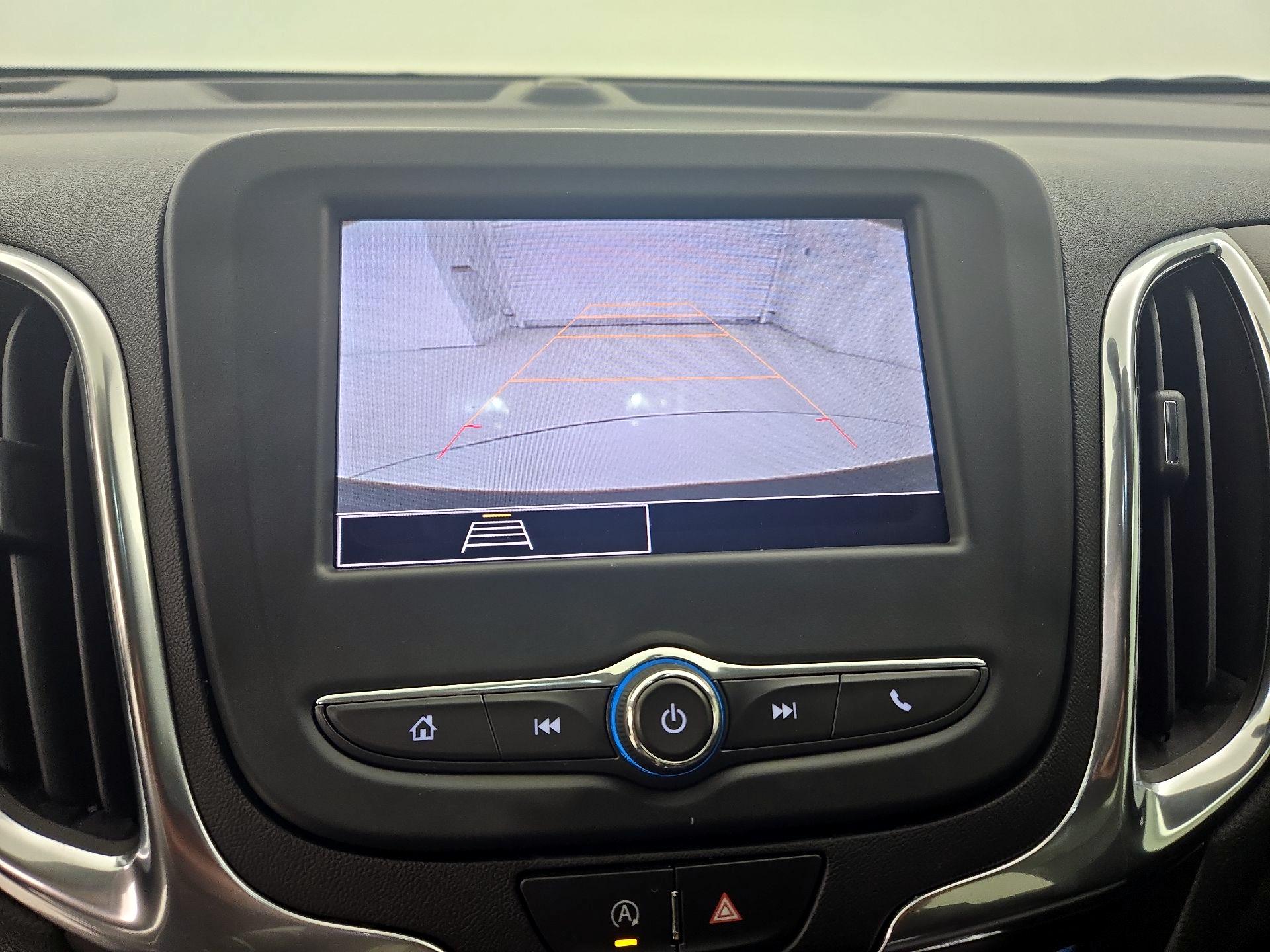 Thumbnail: 2022 Chevrolet Equinox - 14