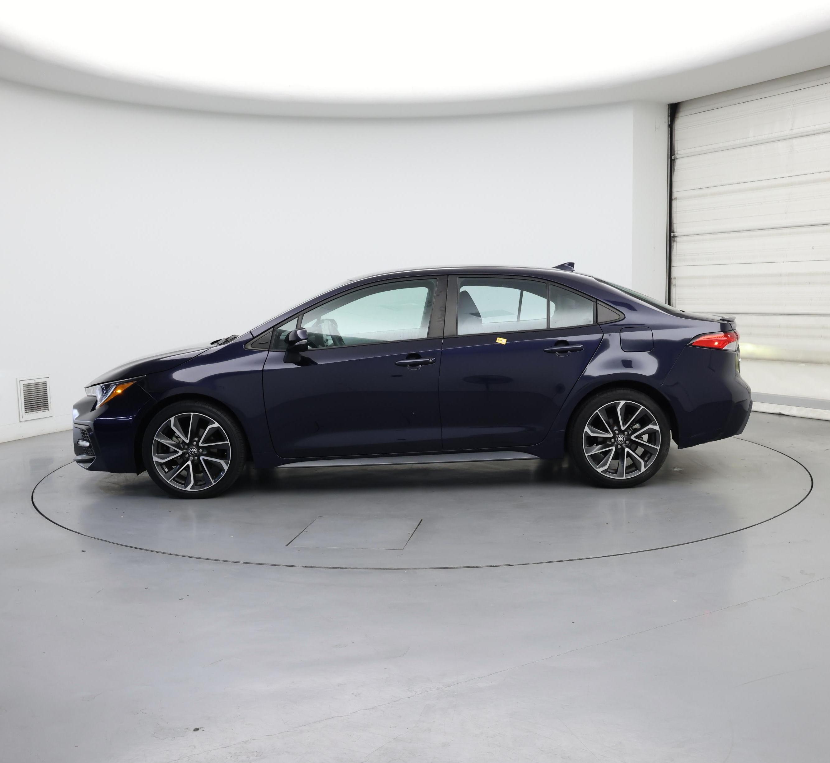 Thumbnail: 2022 Toyota Corolla - 3