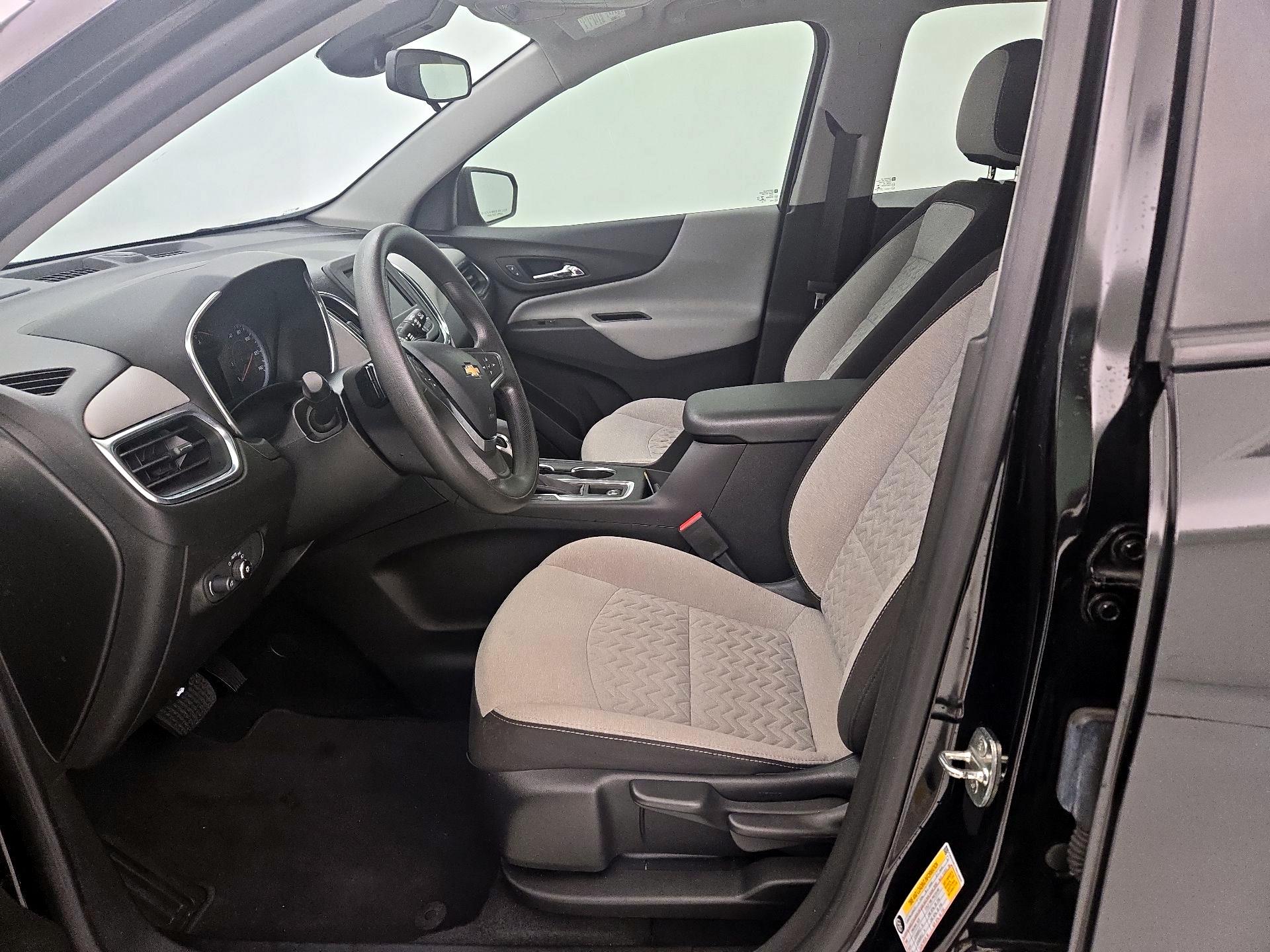 Thumbnail: 2022 Chevrolet Equinox - 11
