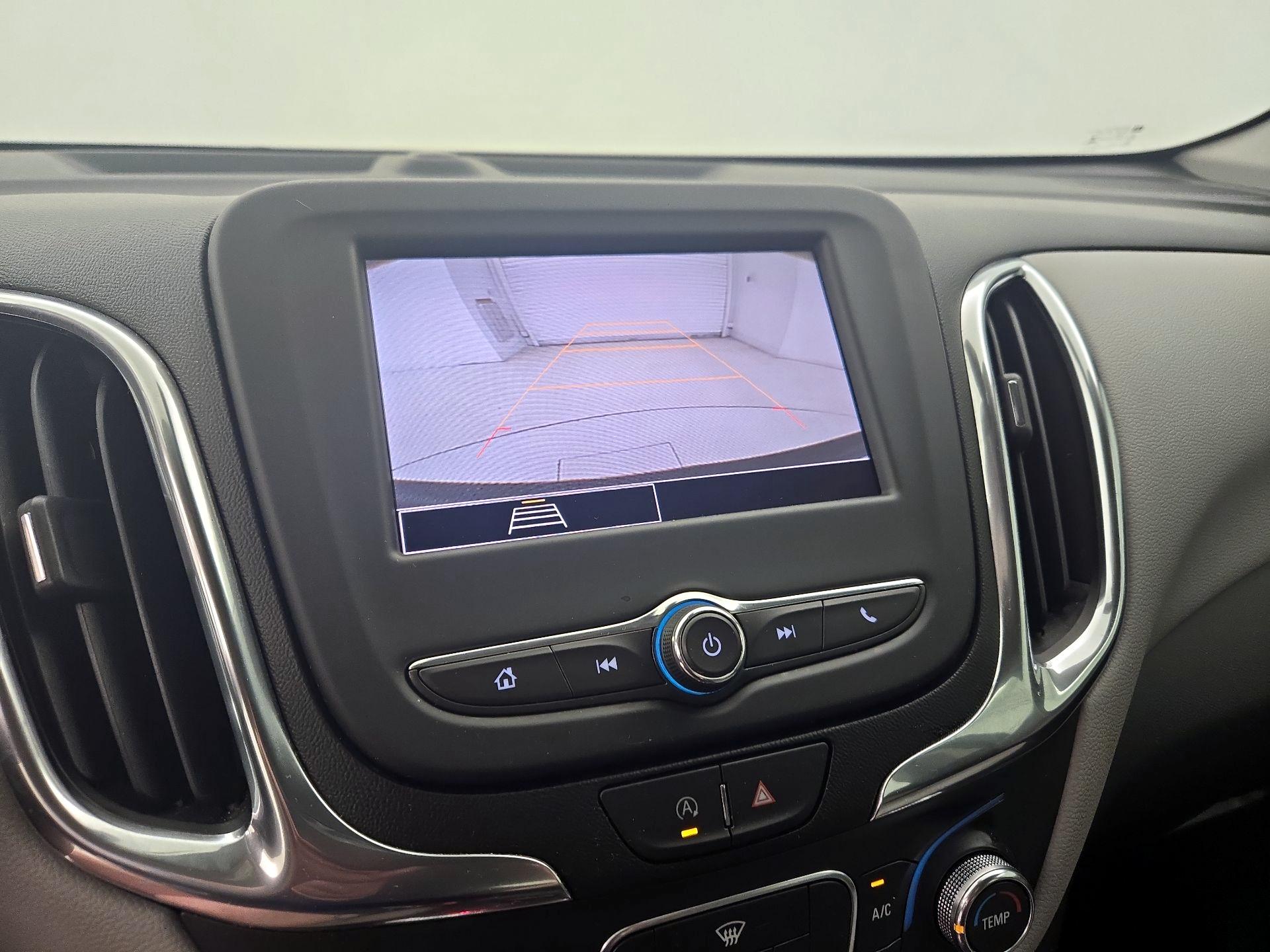 Thumbnail: 2022 Chevrolet Equinox - 14