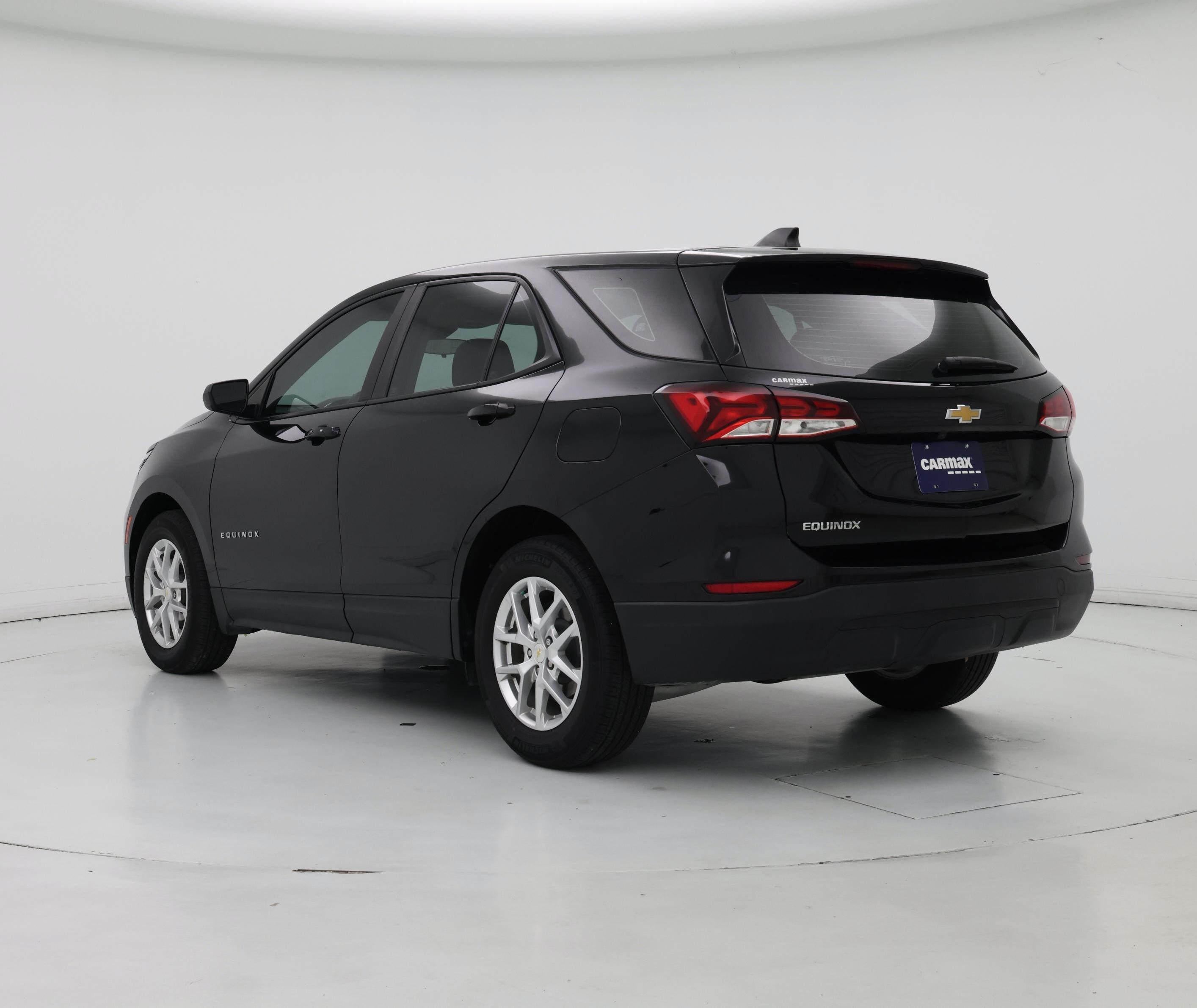 Thumbnail: 2022 Chevrolet Equinox - 2