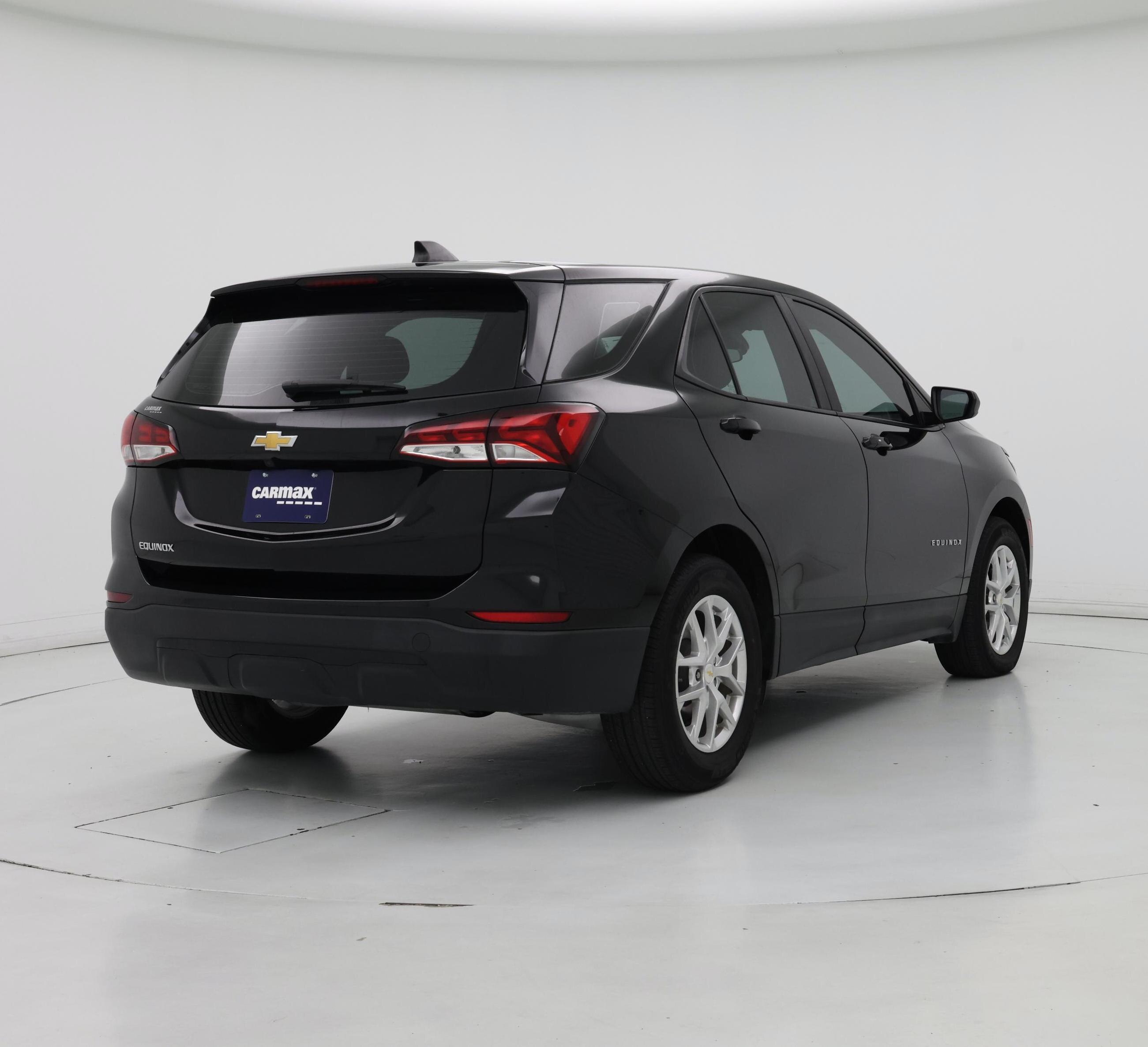 Thumbnail: 2022 Chevrolet Equinox - 8