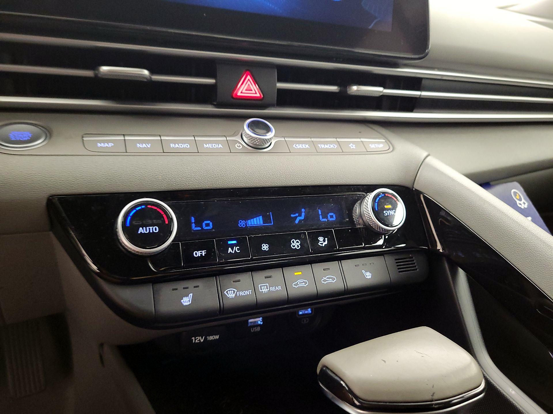 Thumbnail: 2023 Hyundai Elantra - 14