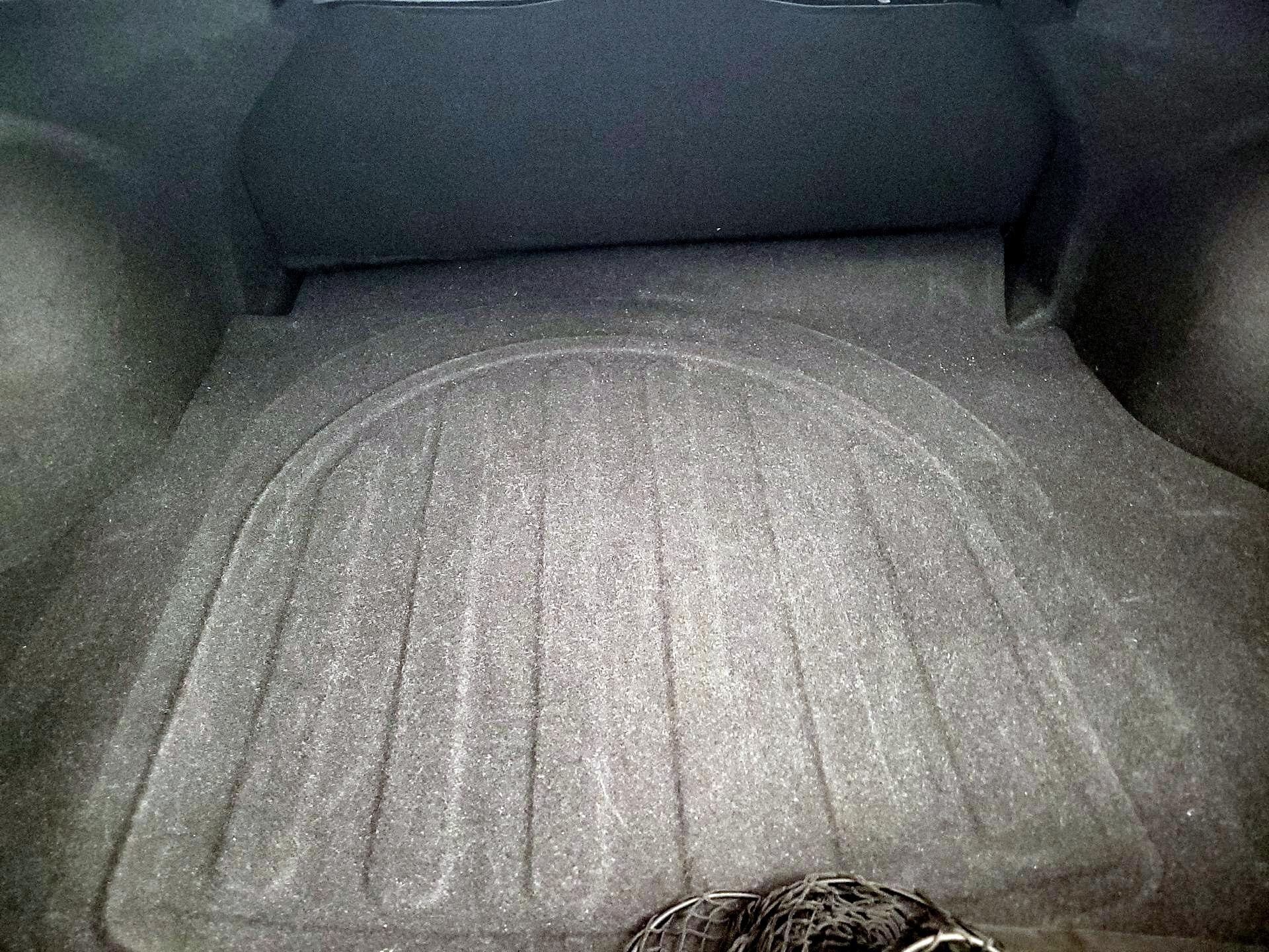 Thumbnail: 2023 Hyundai Elantra - 16