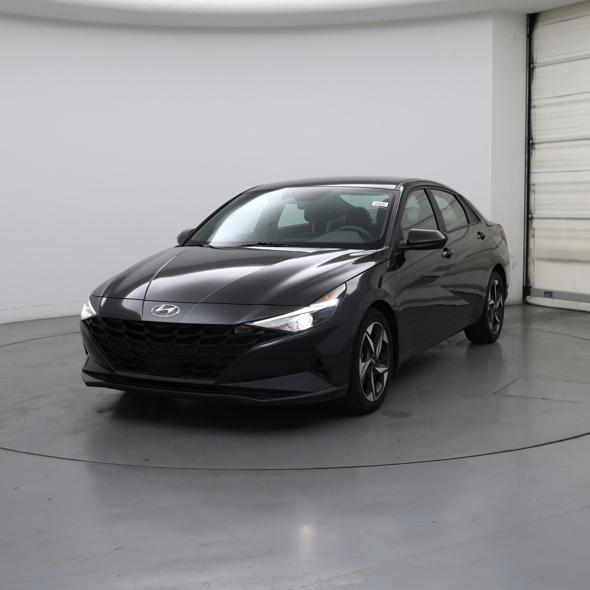 Thumbnail: 2023 Hyundai Elantra - 4