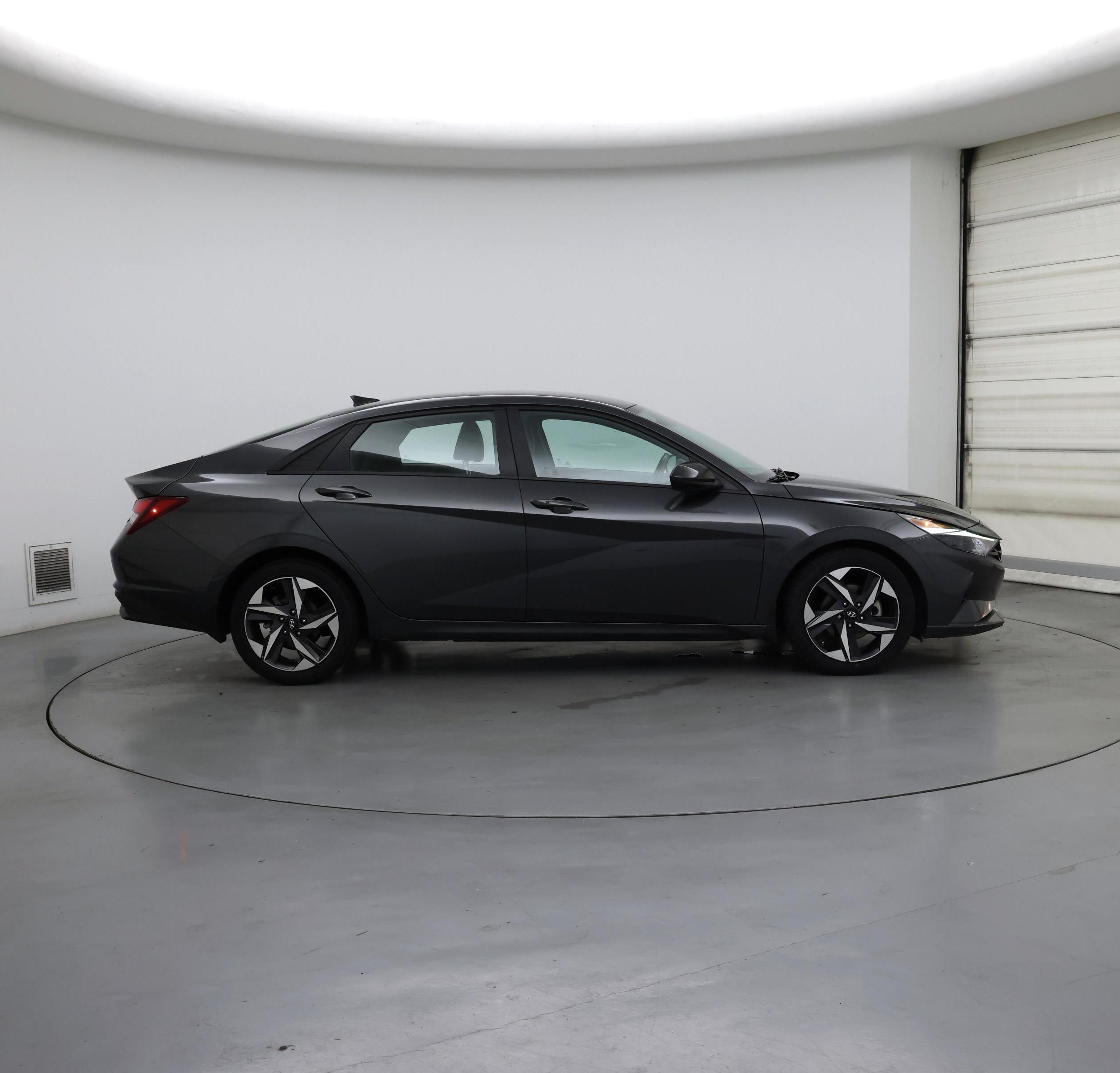 Thumbnail: 2023 Hyundai Elantra - 7