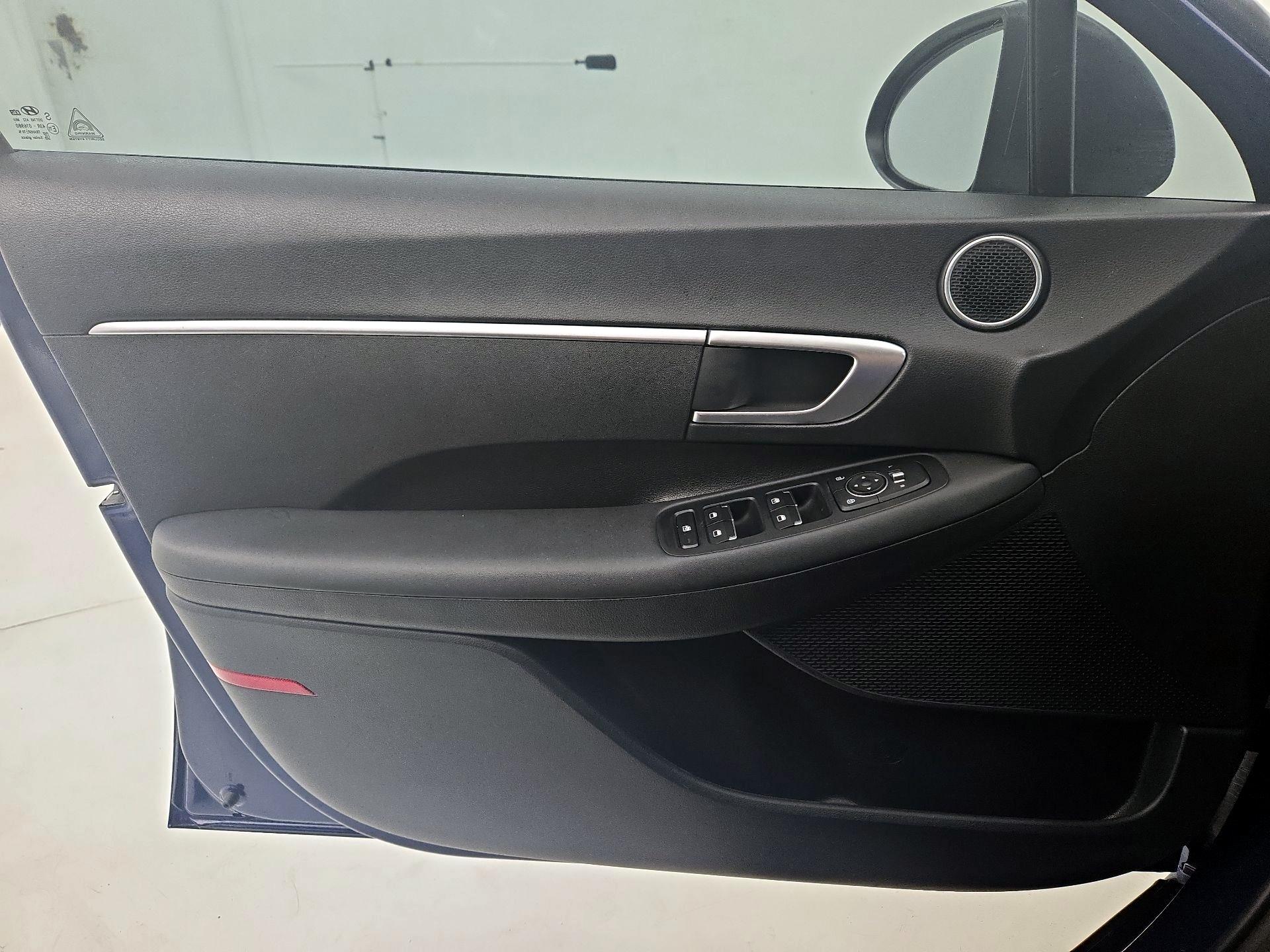 Thumbnail: 2021 Hyundai Sonata - 12