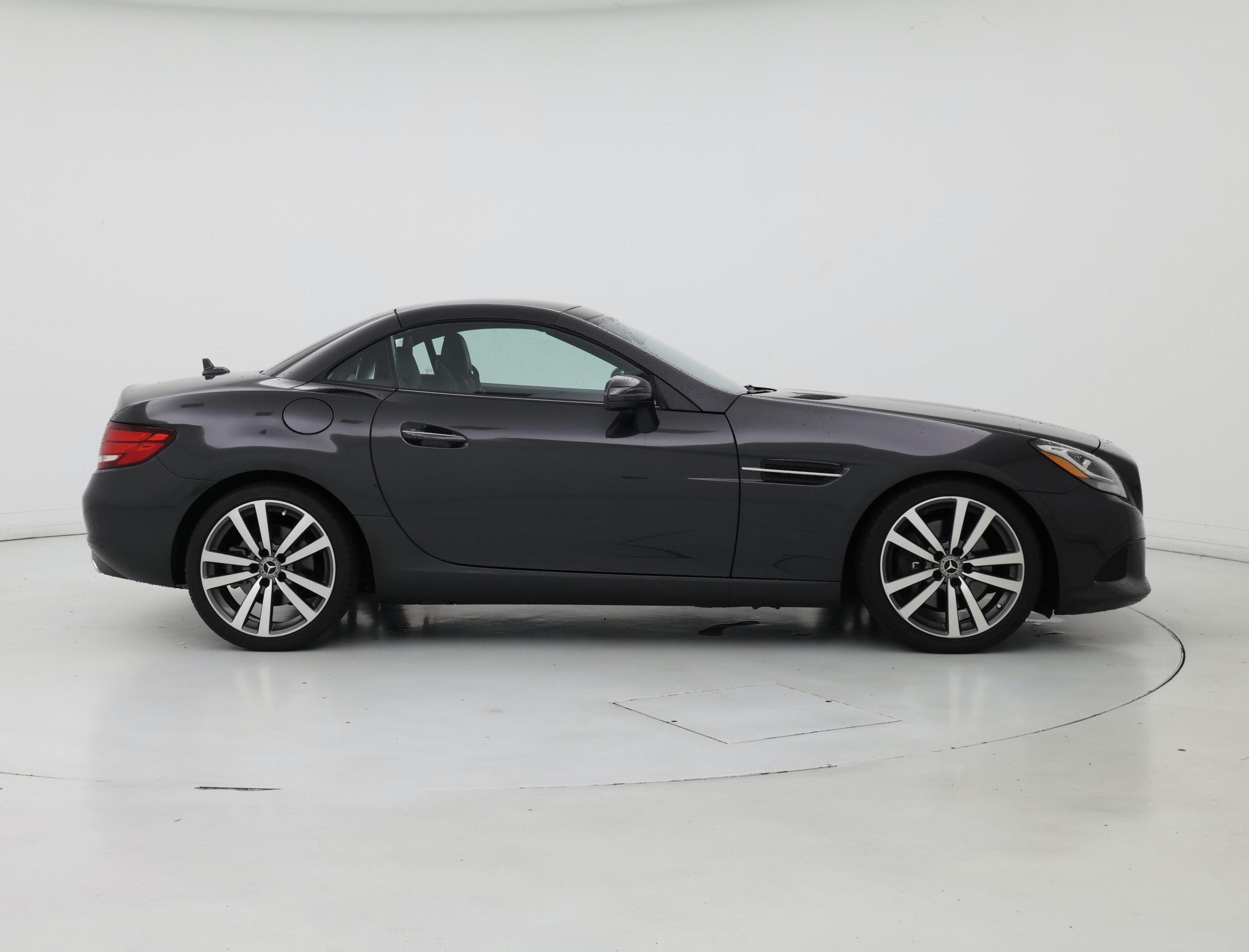 Thumbnail: 2020 Mercedes-Benz SLC - 7