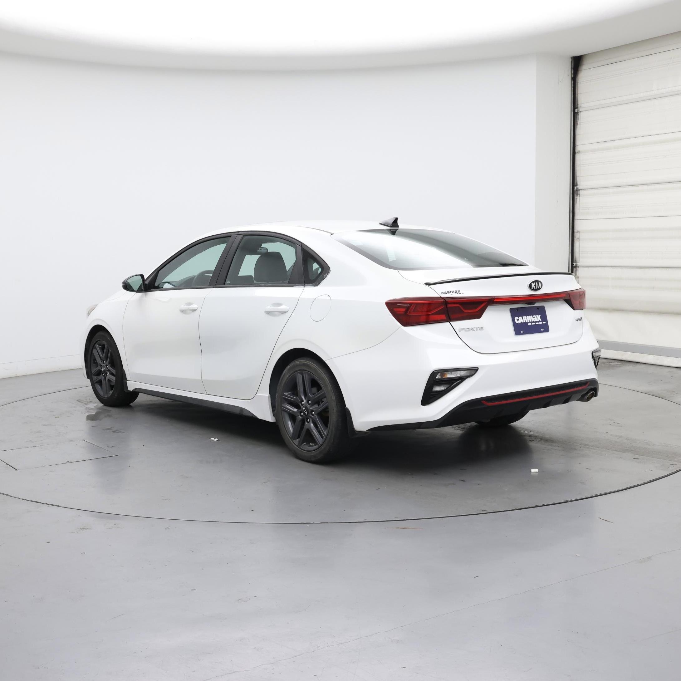 Thumbnail: 2021 Kia Forte - 2