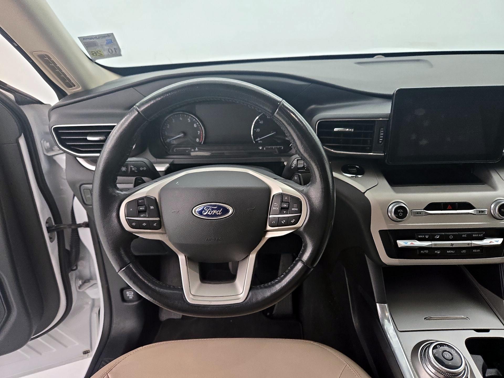 Thumbnail: 2020 Ford Explorer - 10