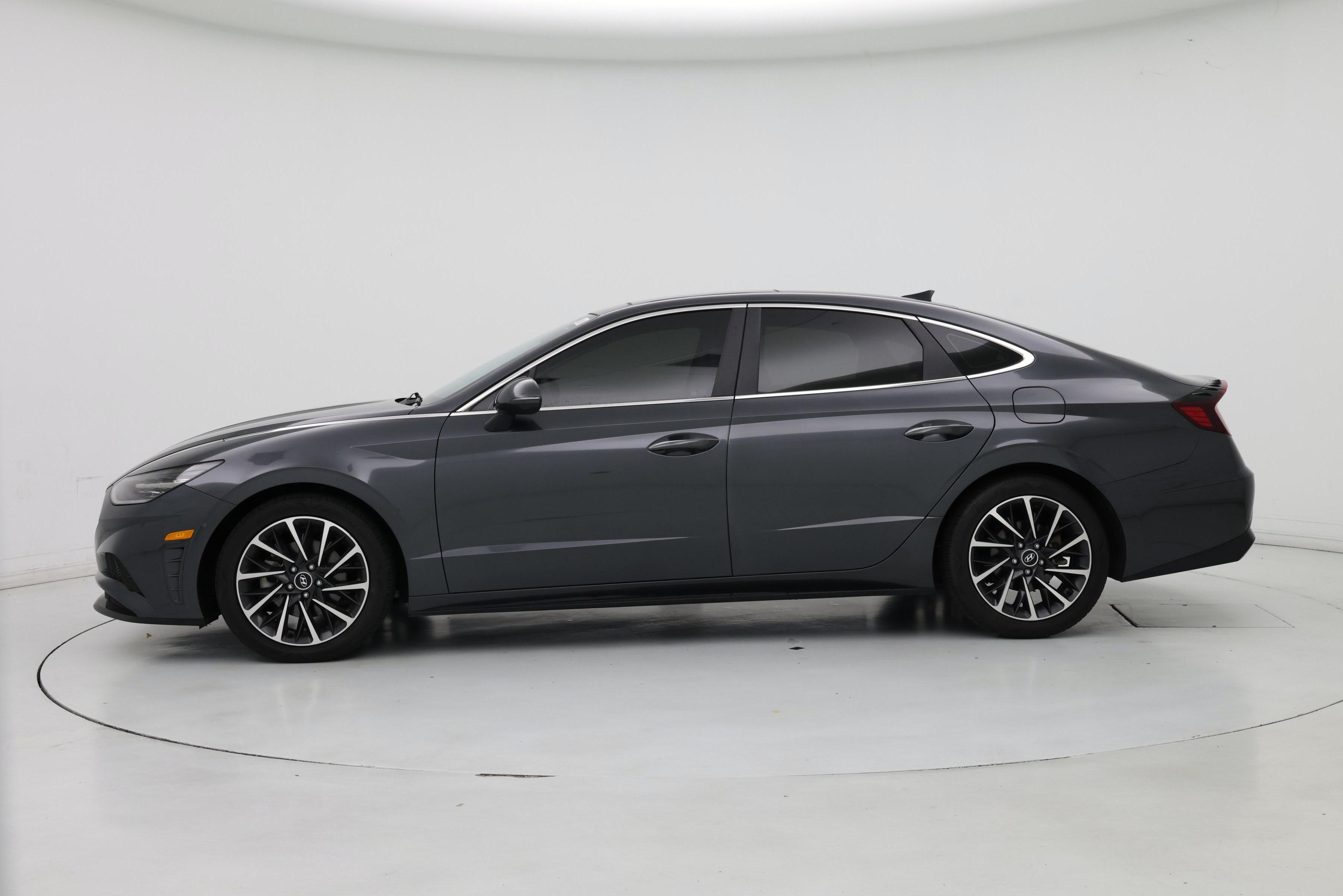 Thumbnail: 2022 Hyundai Sonata - 3