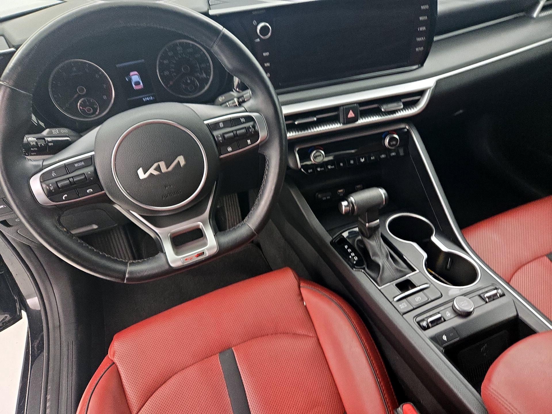 Thumbnail: 2022 Kia K5 - 9
