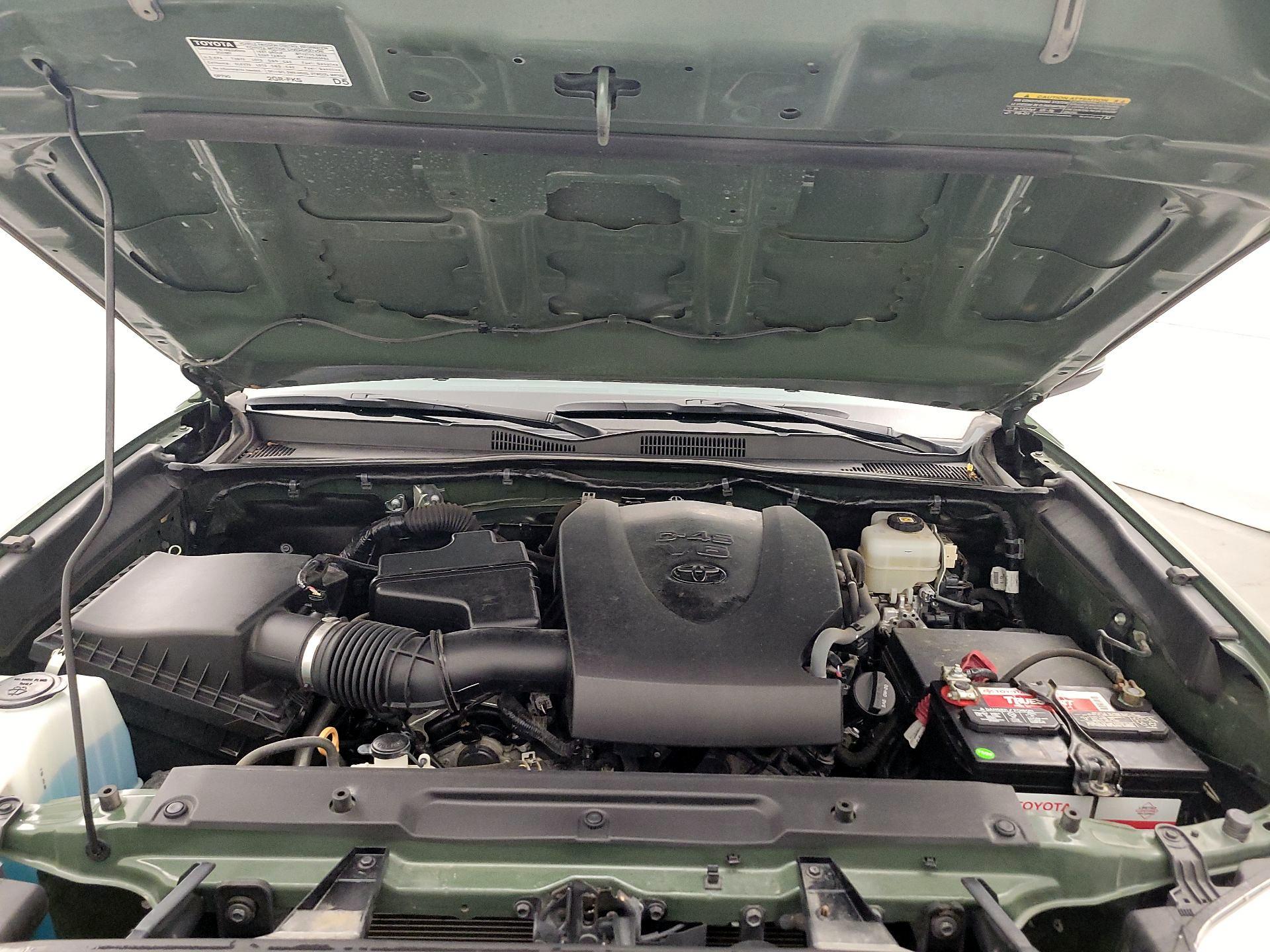 Thumbnail: 2021 Toyota Tacoma - 17