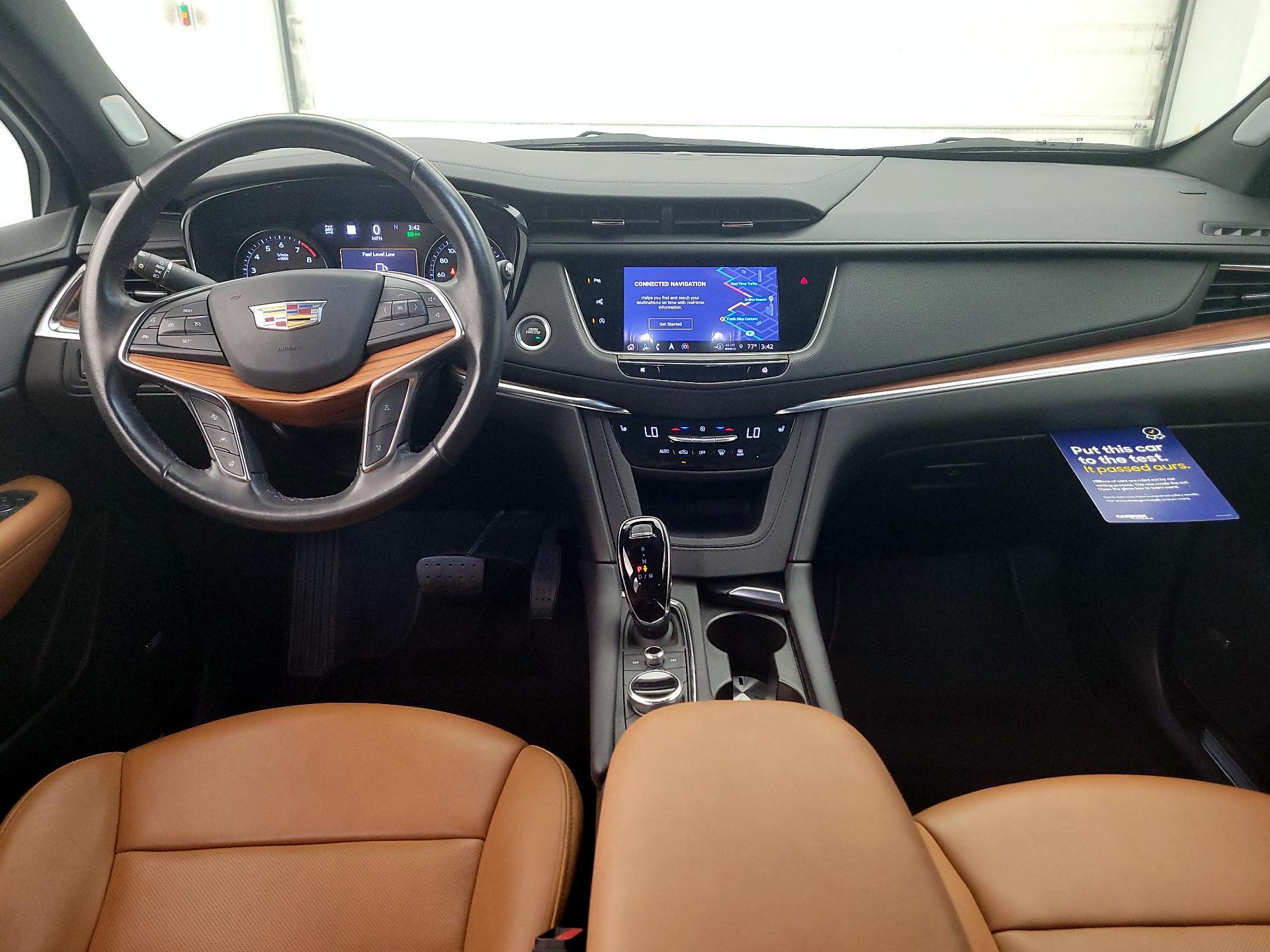 Thumbnail: 2023 Cadillac XT5 - 9