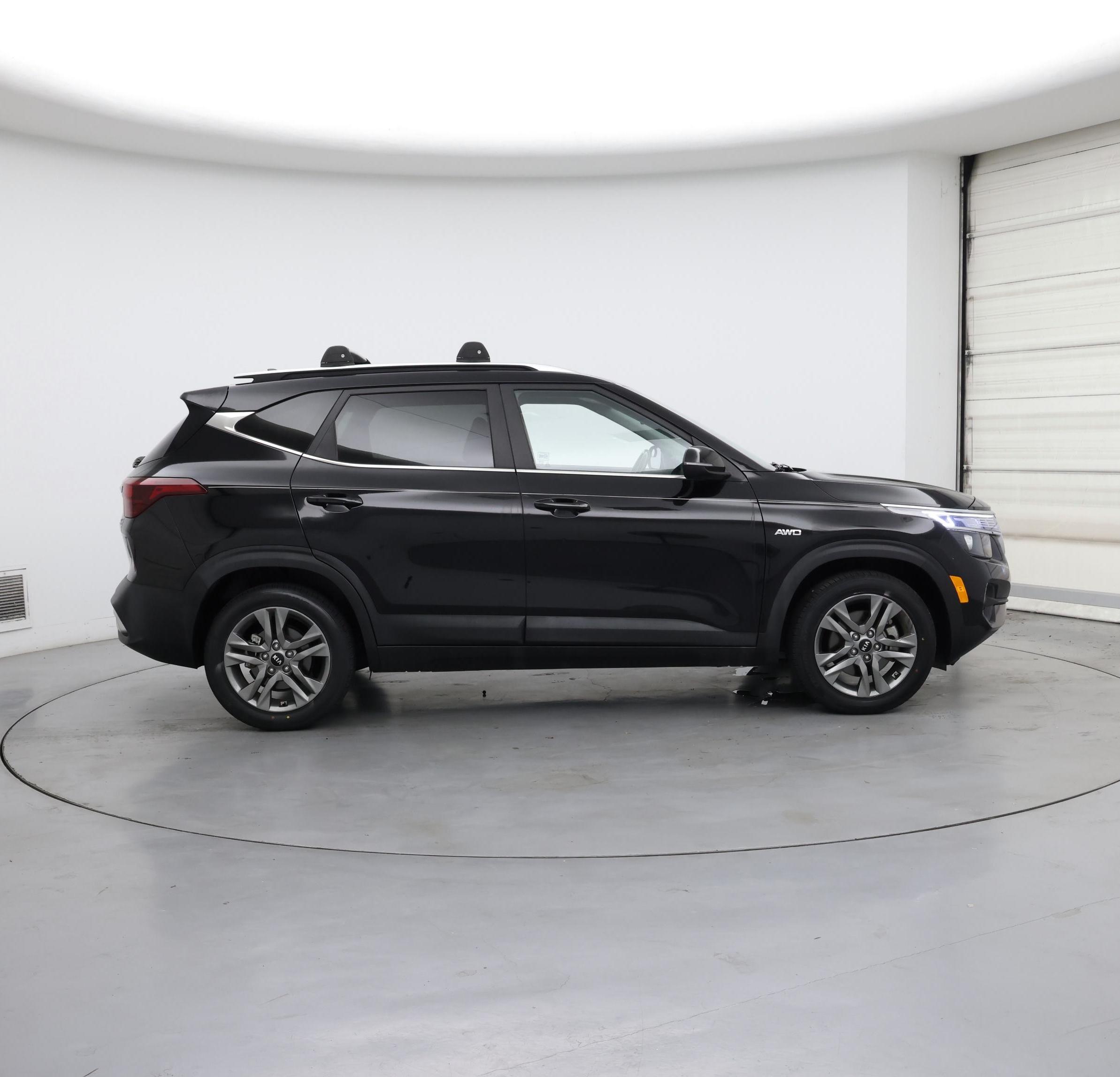 Thumbnail: 2021 Kia Seltos - 7