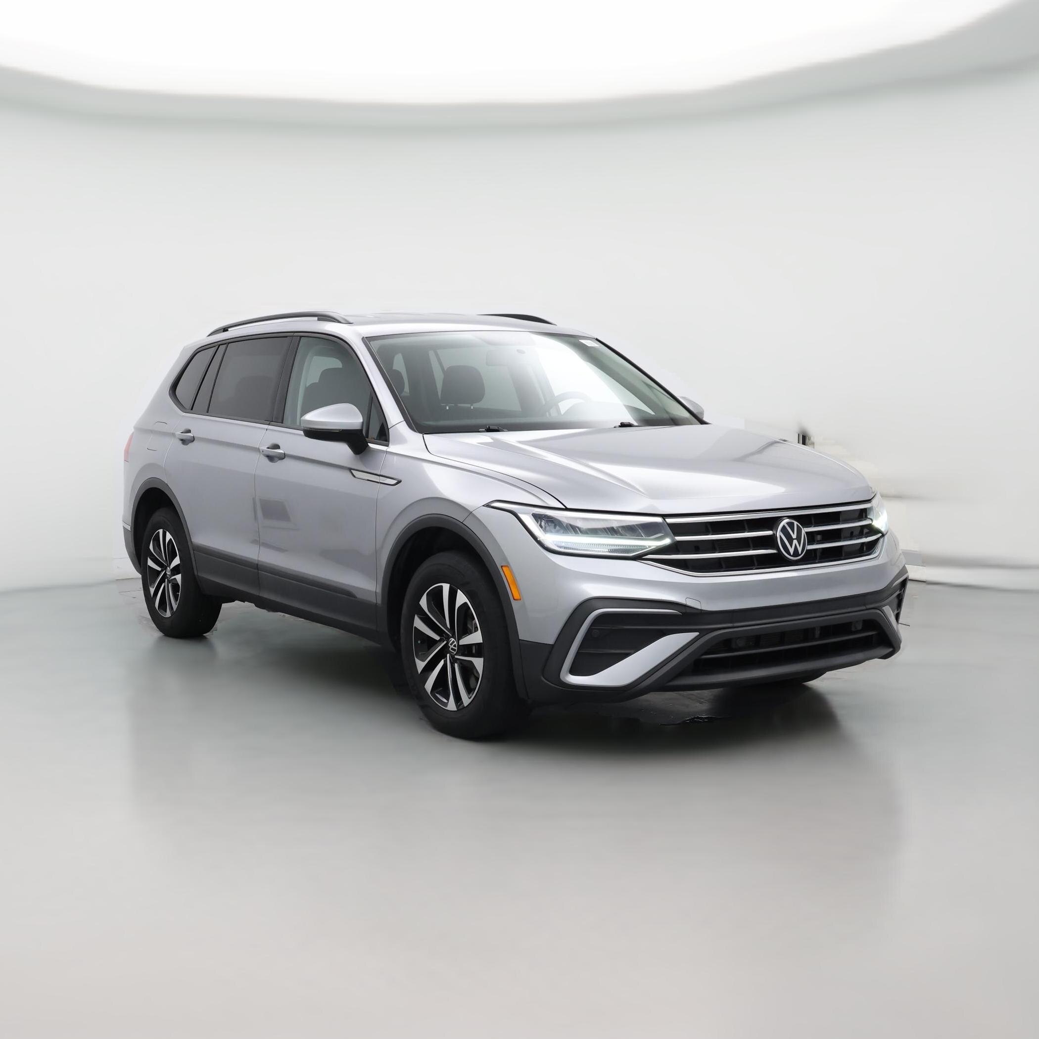 Thumbnail: 2022 Volkswagen Tiguan - 1