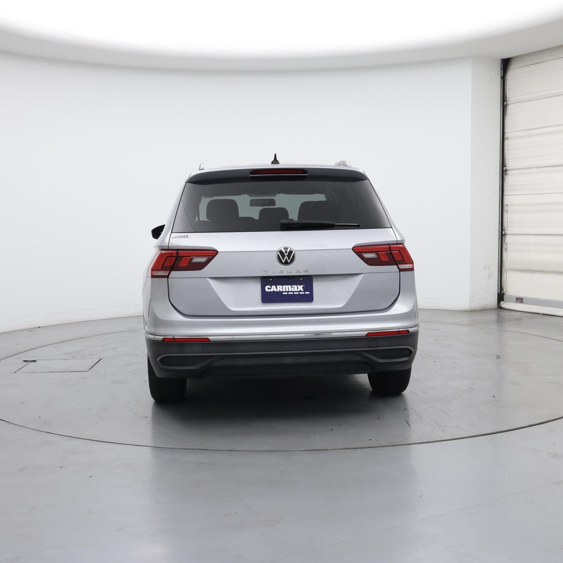 Thumbnail: 2022 Volkswagen Tiguan - 6