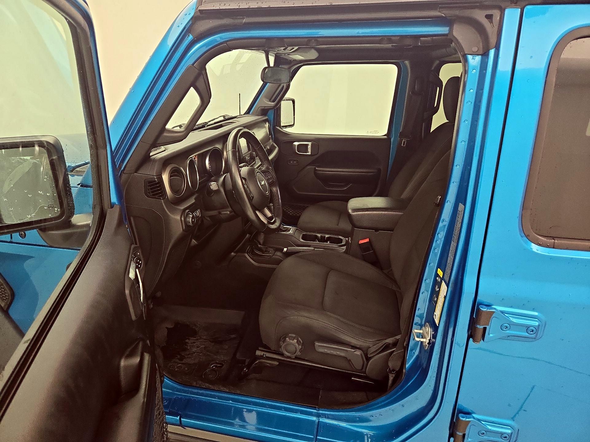 Thumbnail: 2020 Jeep Wrangler - 11