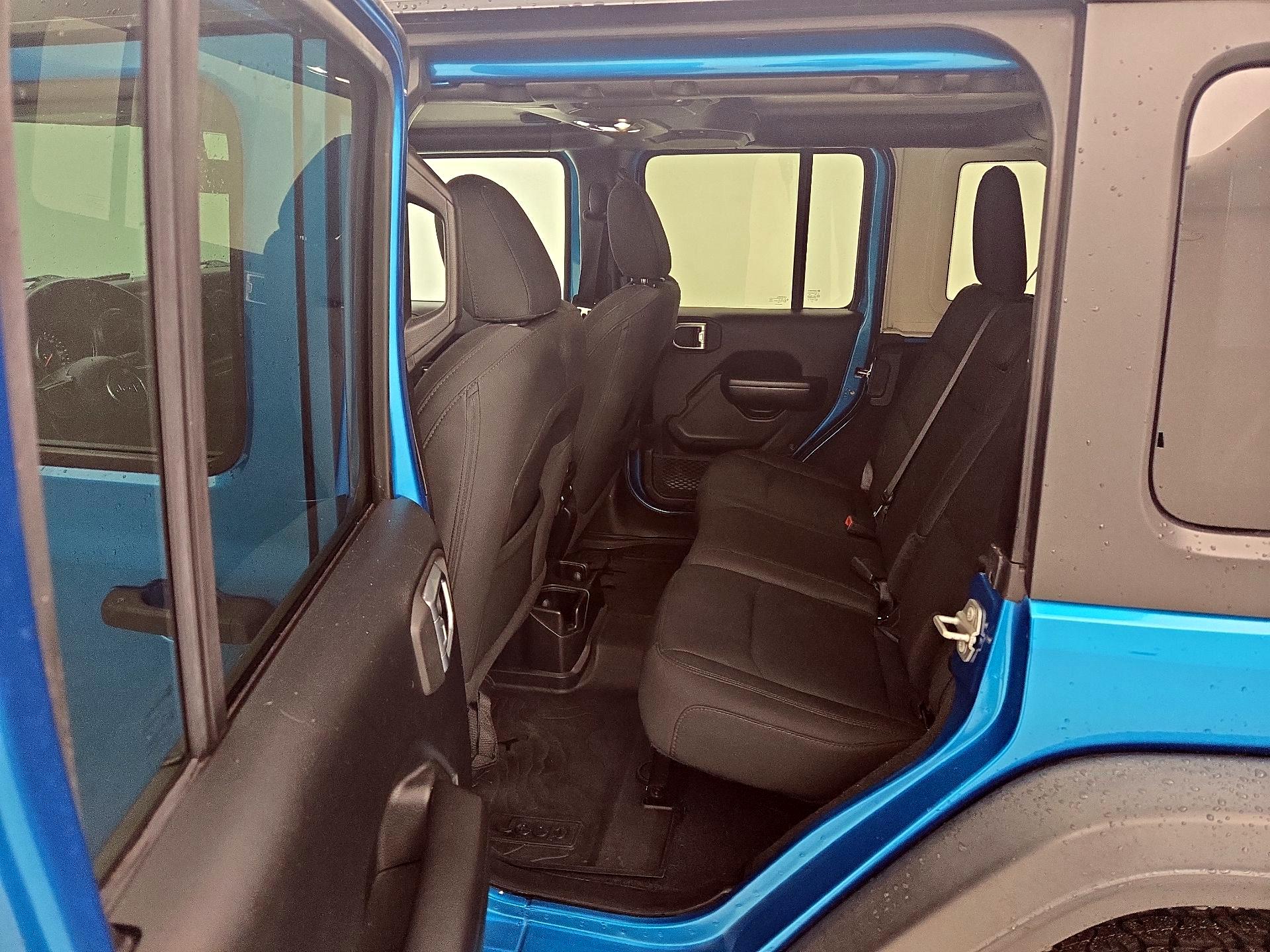 Thumbnail: 2020 Jeep Wrangler - 19
