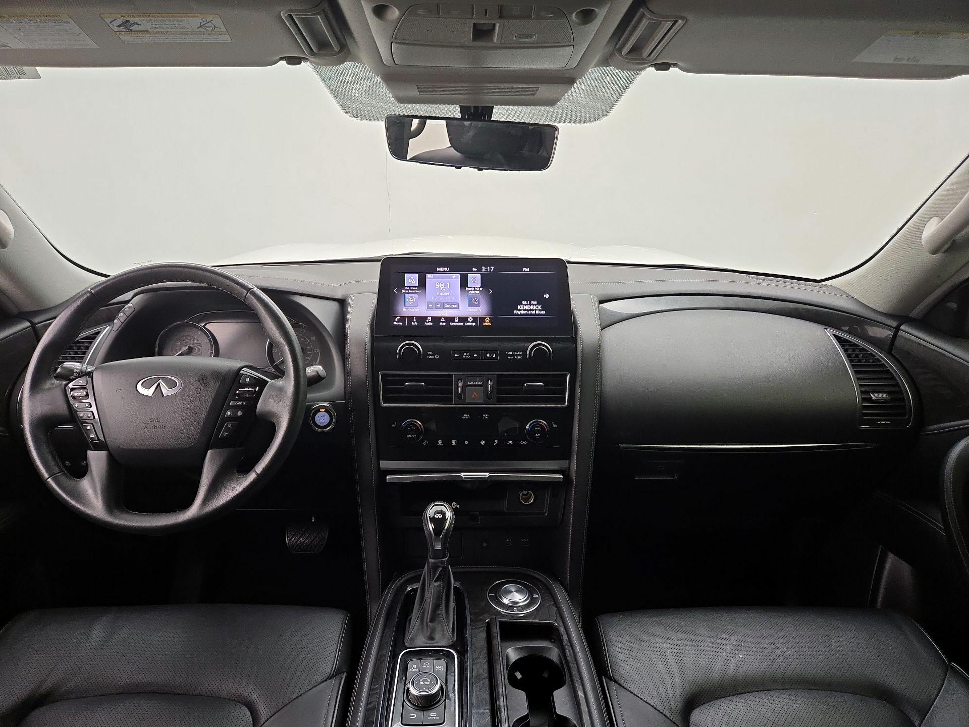 Thumbnail: 2022 INFINITI QX80 - 9