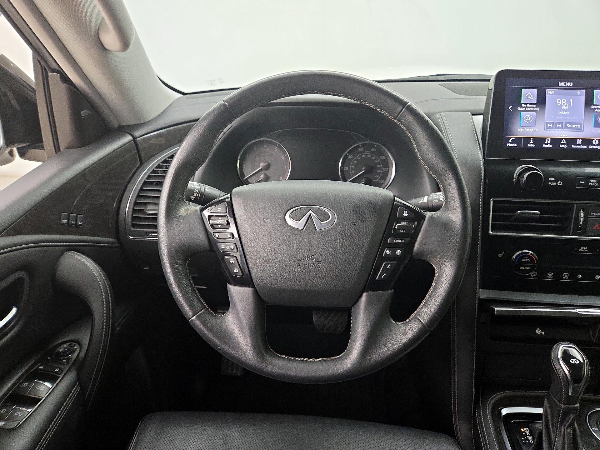 Thumbnail: 2022 INFINITI QX80 - 10