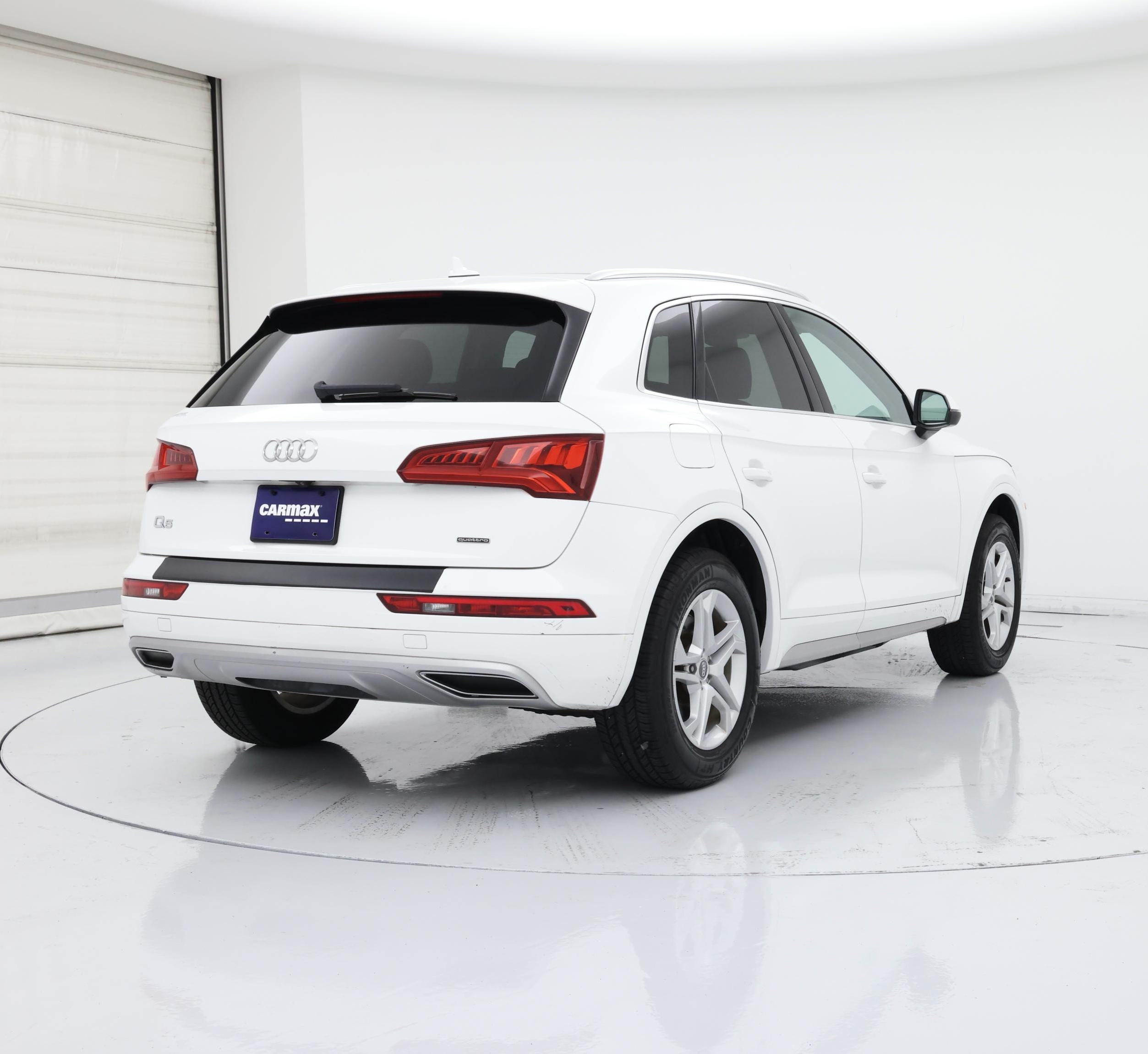 Thumbnail: 2019 Audi Q5 - 8
