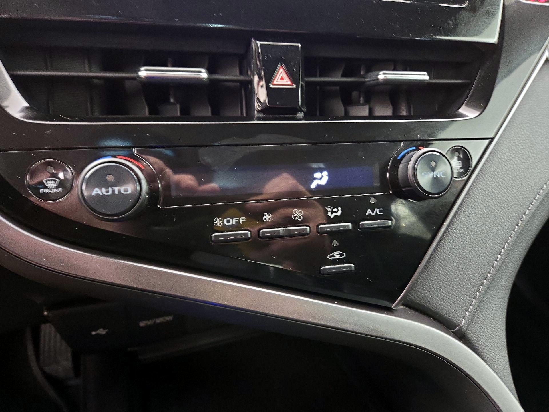 Thumbnail: 2023 Toyota Camry - 16