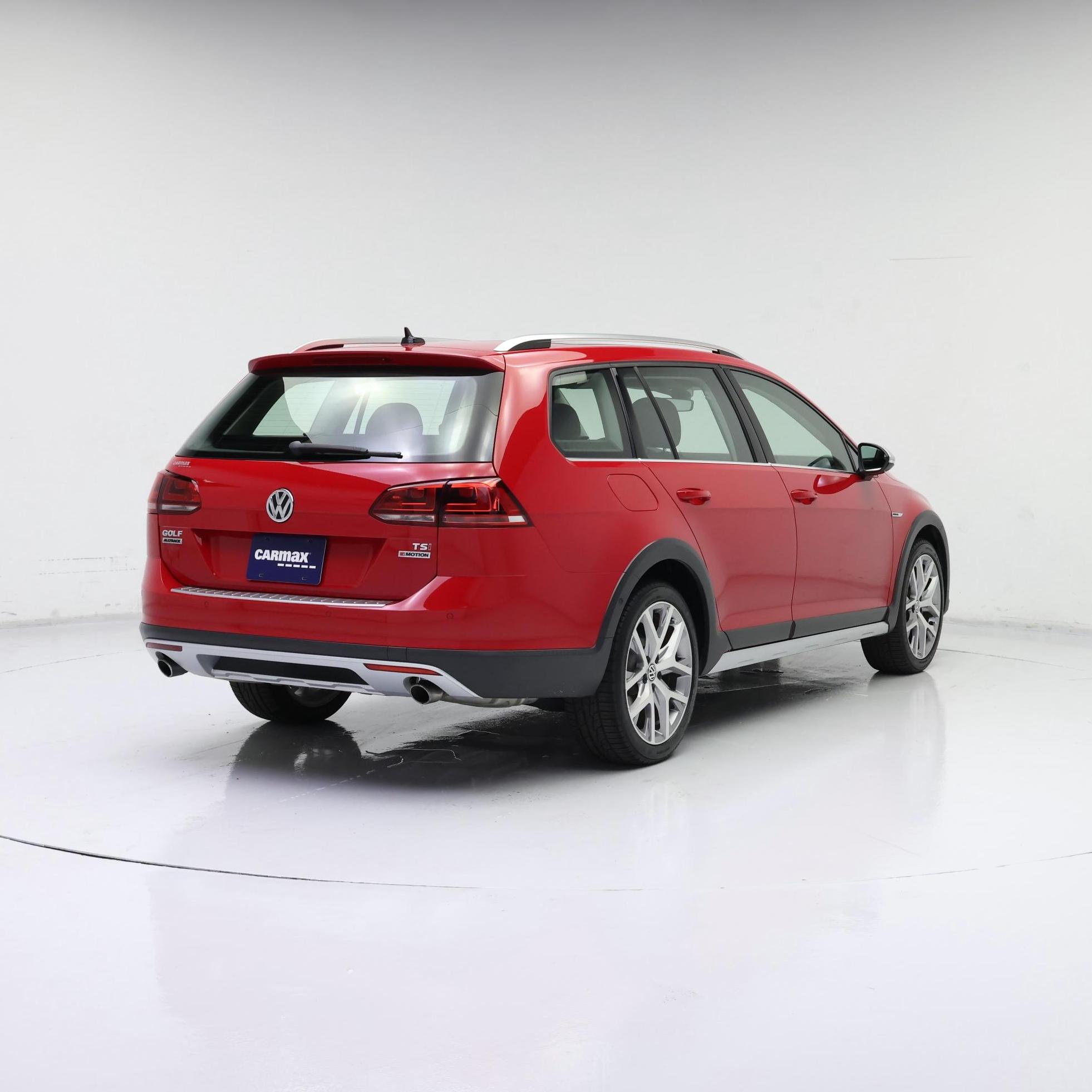 Thumbnail: 2017 Volkswagen Golf - 8