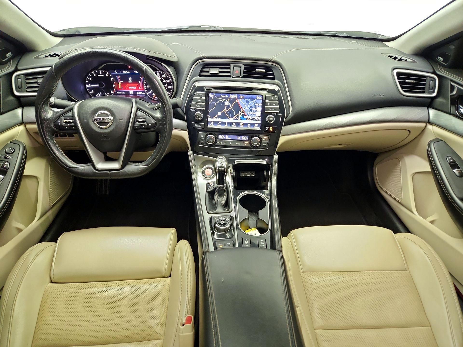 Thumbnail: 2017 Nissan Maxima - 9
