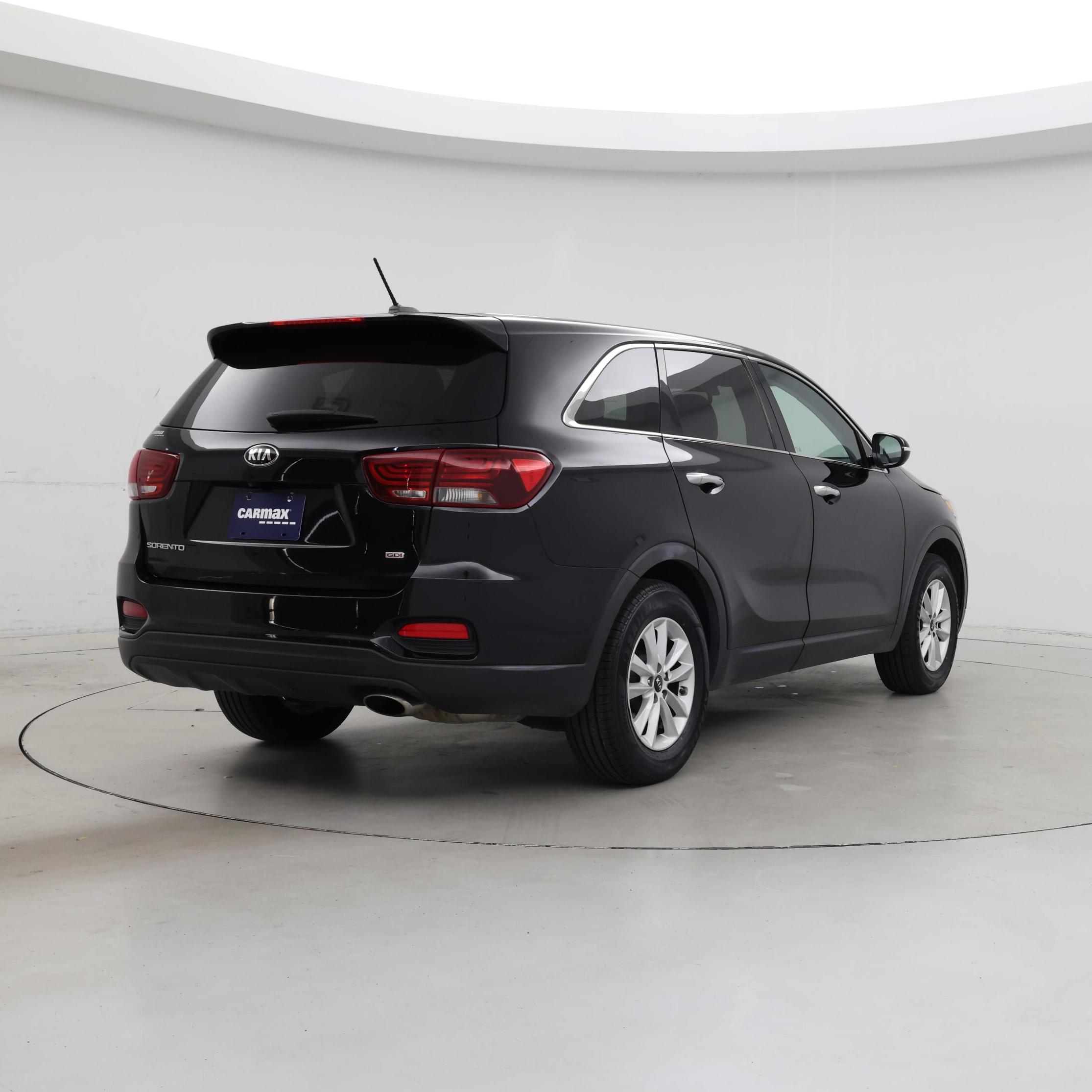 Thumbnail: 2020 Kia Sorento - 8