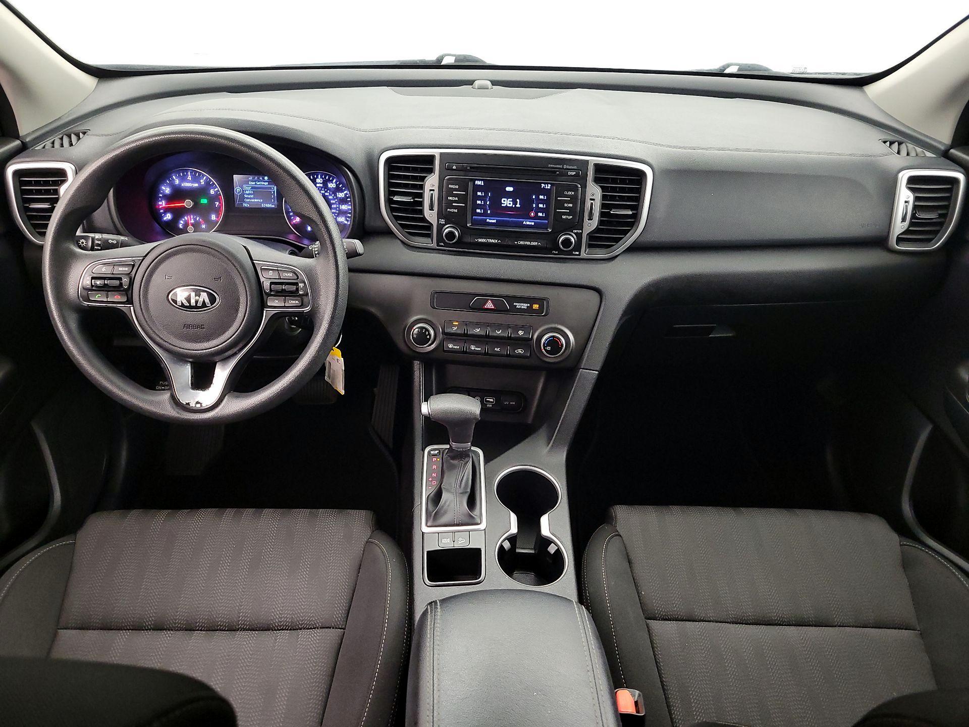 Thumbnail: 2017 Kia Sportage - 9