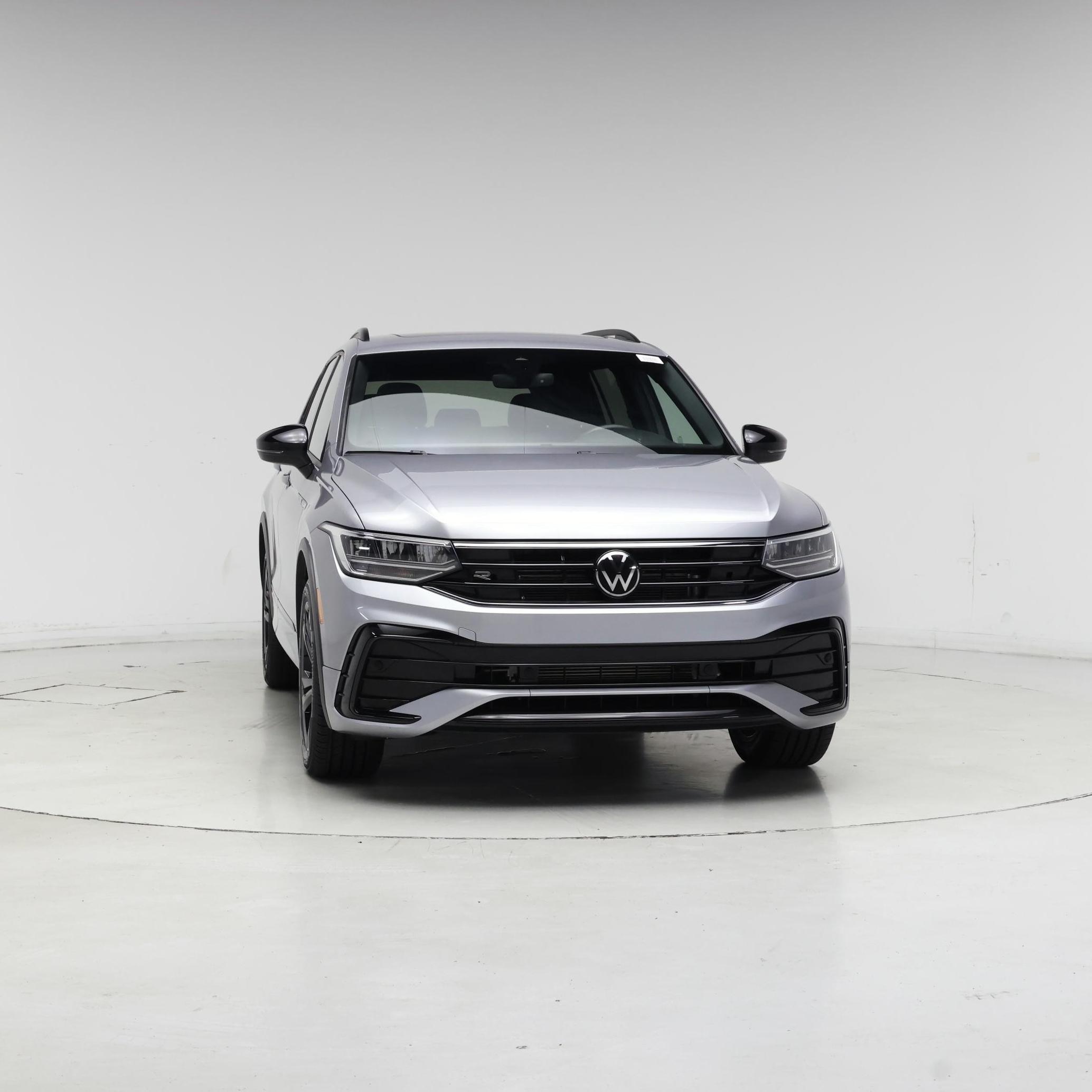 Thumbnail: 2023 Volkswagen Tiguan - 5
