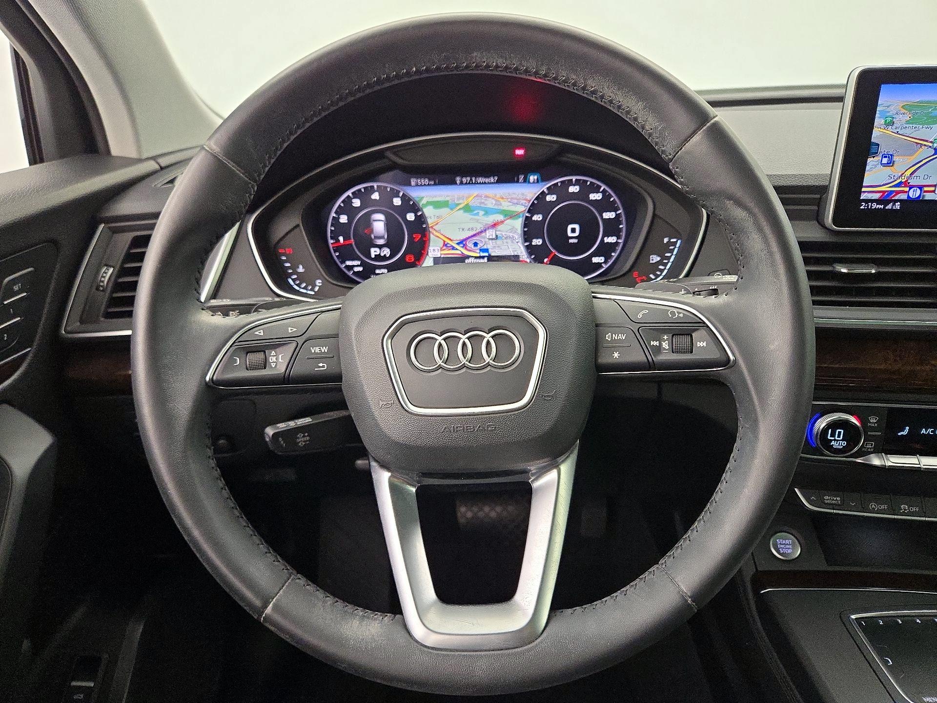 Thumbnail: 2020 Audi Q5 - 10