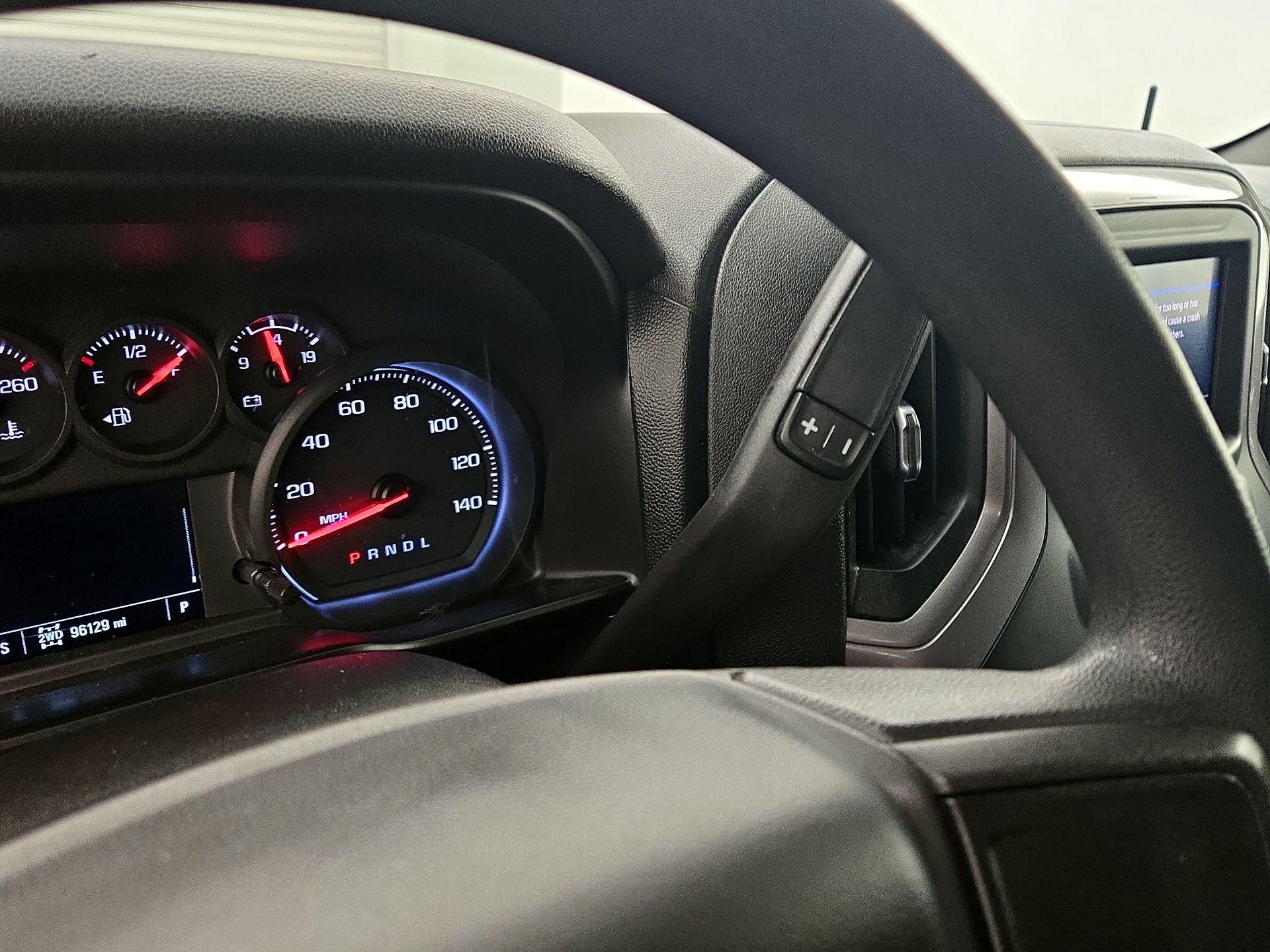 Thumbnail: 2020 Chevrolet Silverado 1500 - 17